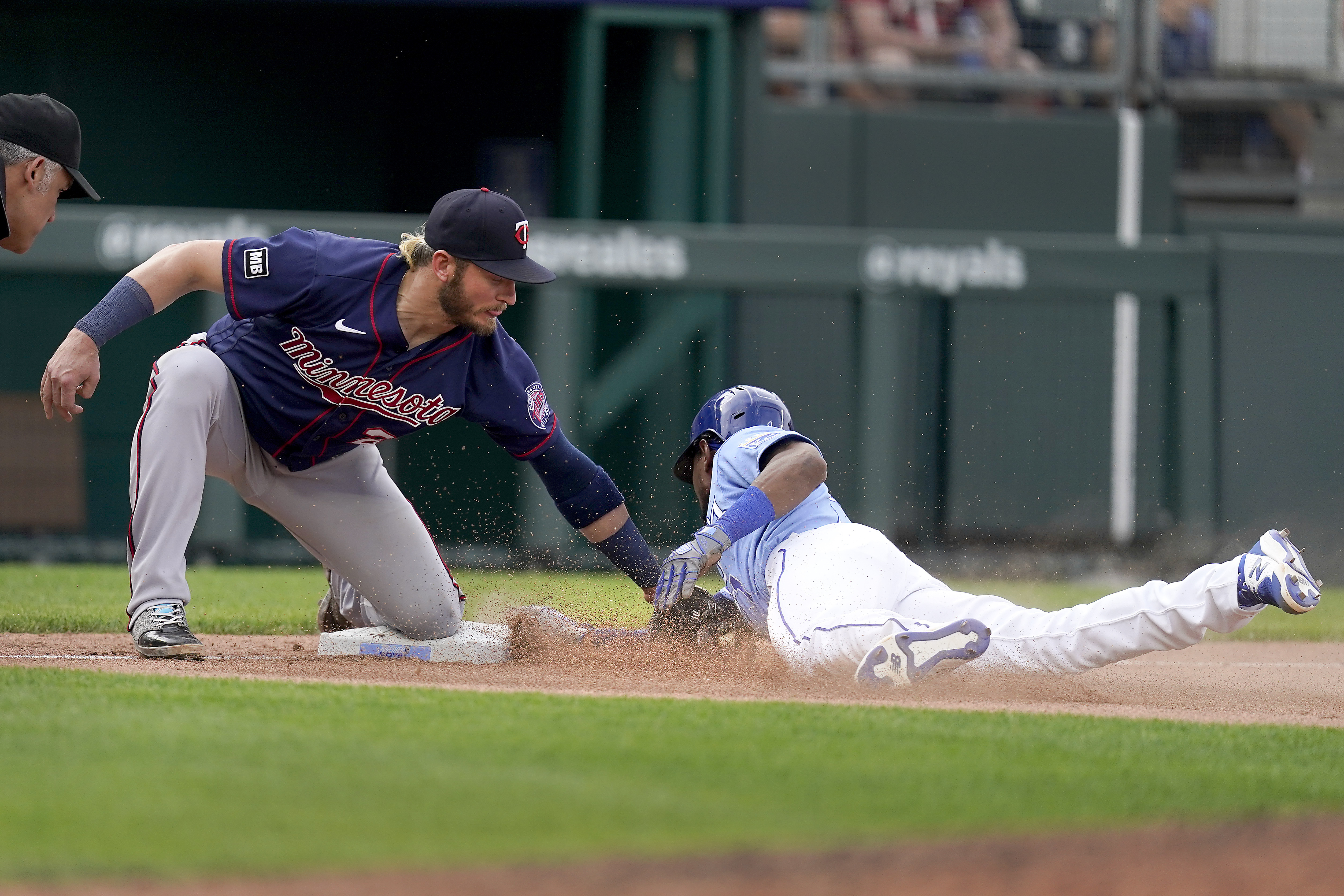 Twins, Josh Donaldson work to keep third baseman on the field – Twin Cities