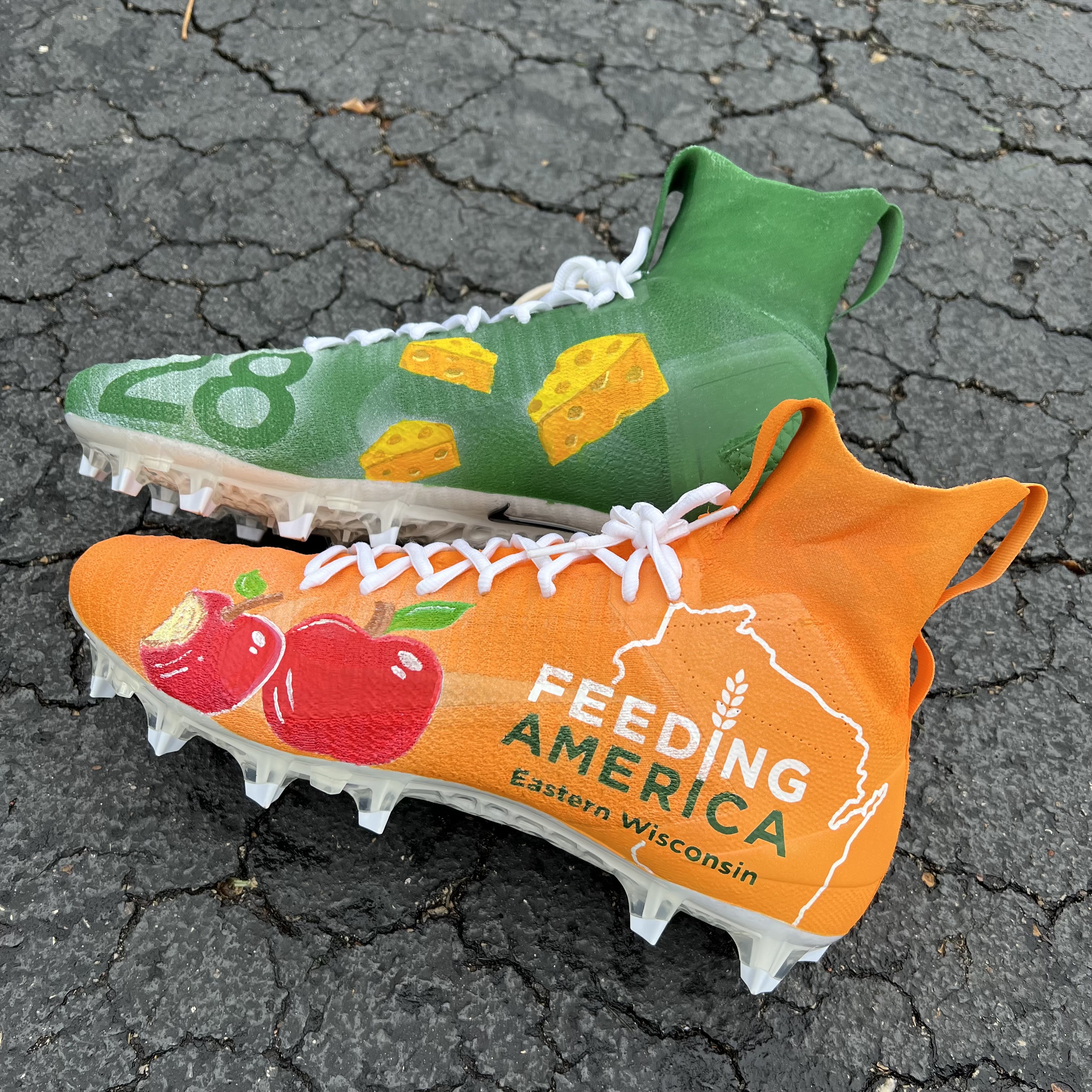 Rochester boy wins contest to design Green Bay Packer's cleats