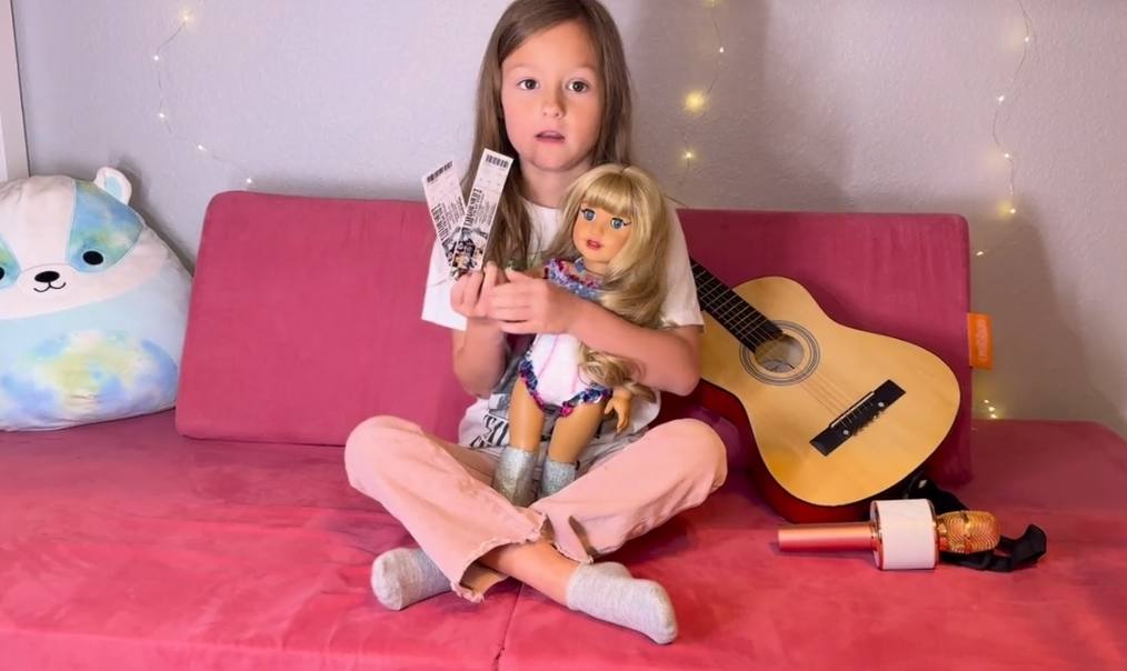 7-year-old Taylor Swift superfan gets custom doll and concert
