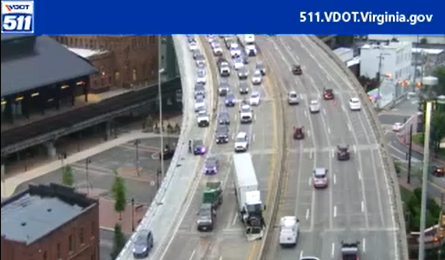 Lanes of I-95 back open in Richmond after crashes