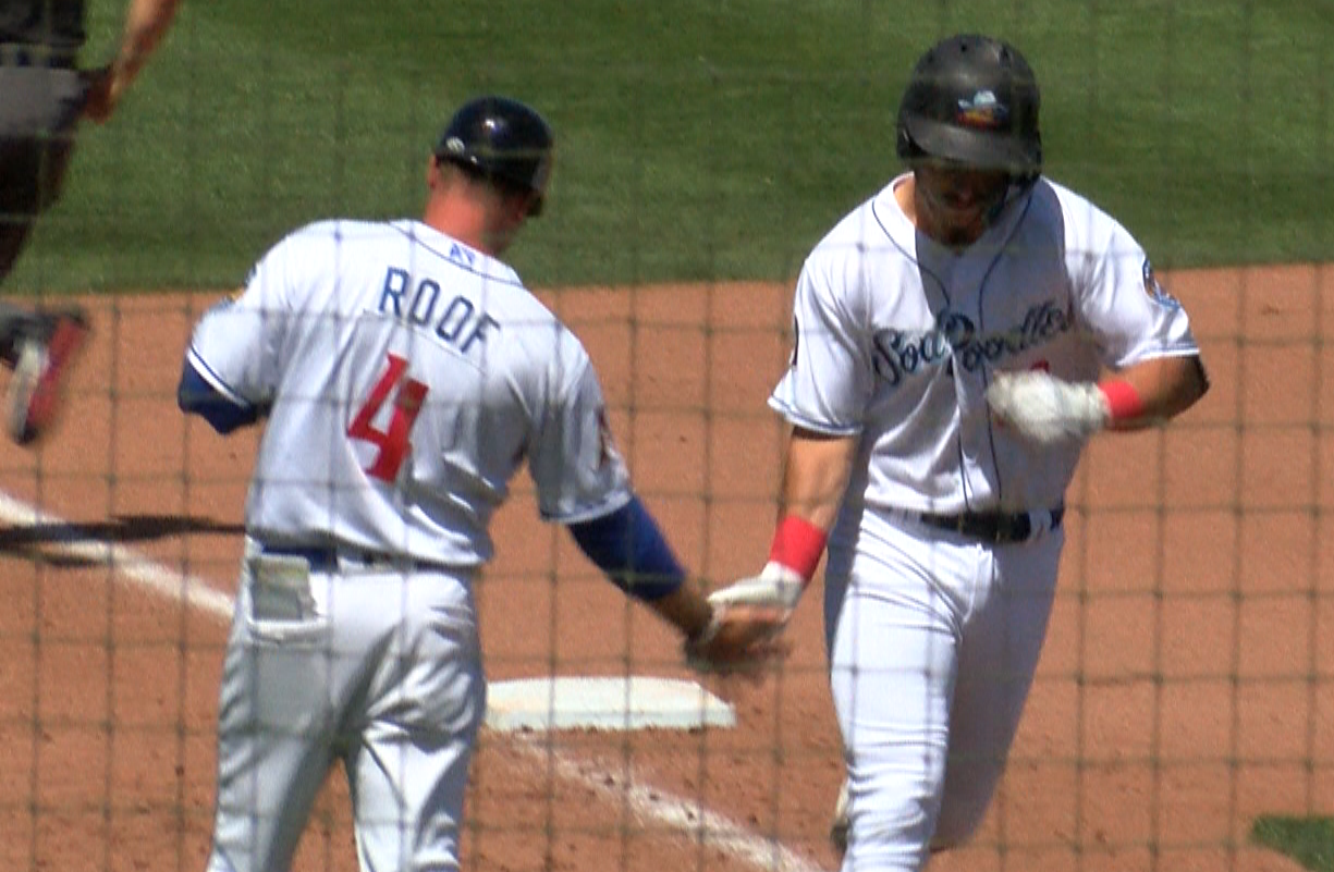World Siri: Rookie propels Astros past Braves to tie Series