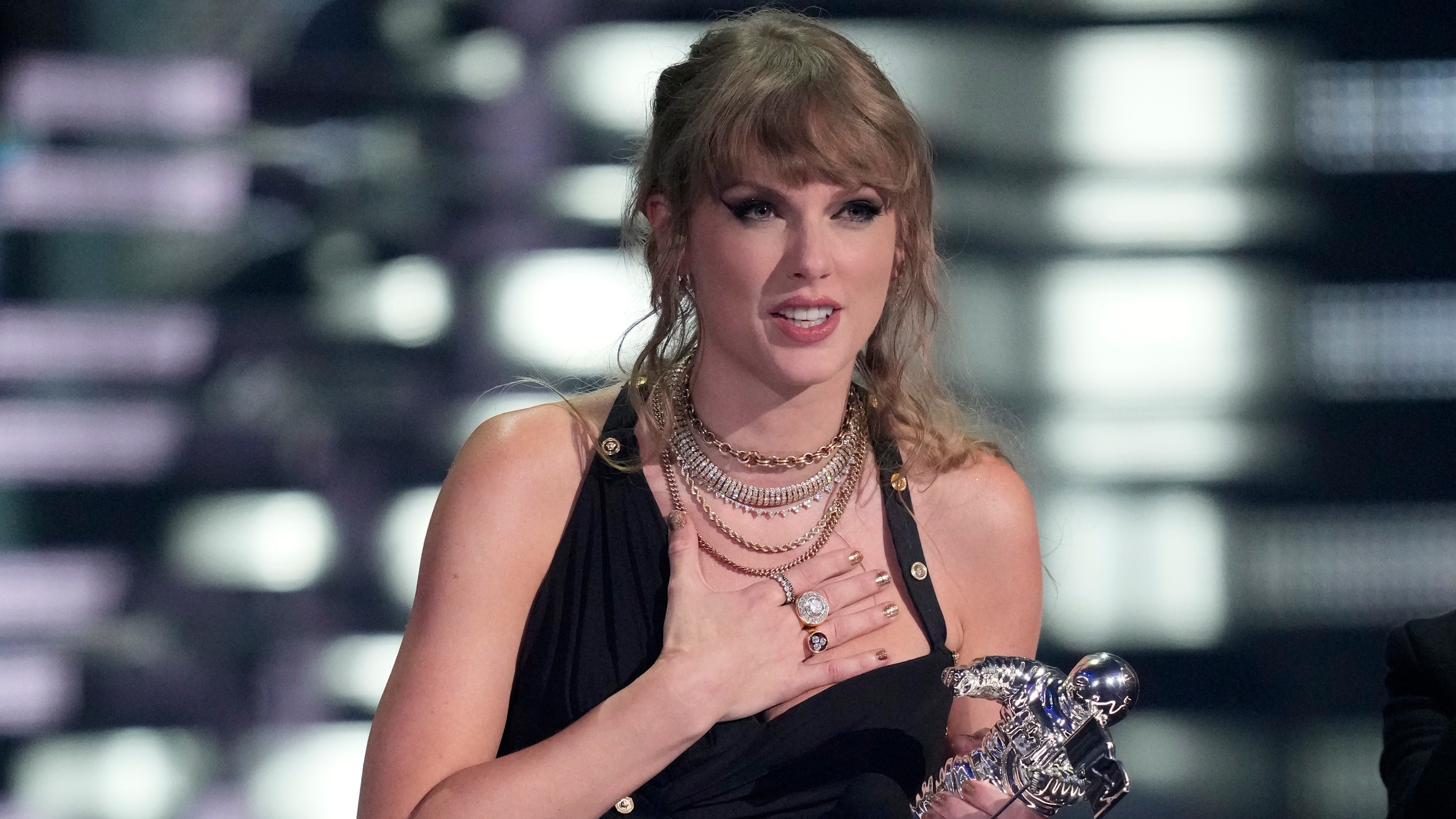 USA Today publisher hiring 'Taylor Swift Reporter