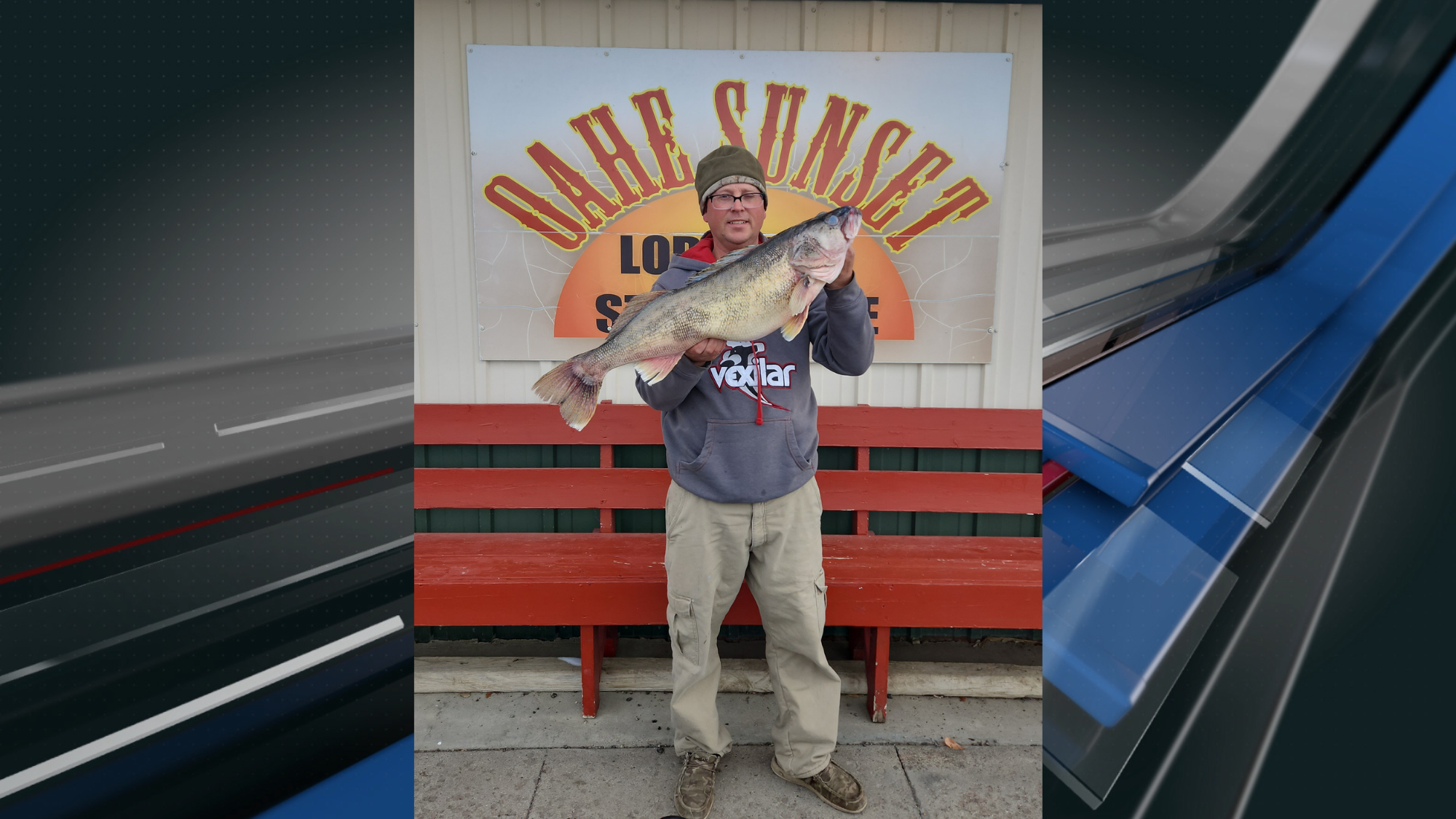 South Dakota angler hauls in 17-pound walleye on Lake Oahe for pending  state record - Mitchell Republic
