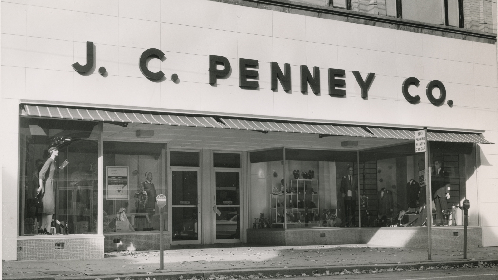 JCPenney Outlet Store at Jamestown Mall, 2008 Photograph by Dwayne - Fine  Art America