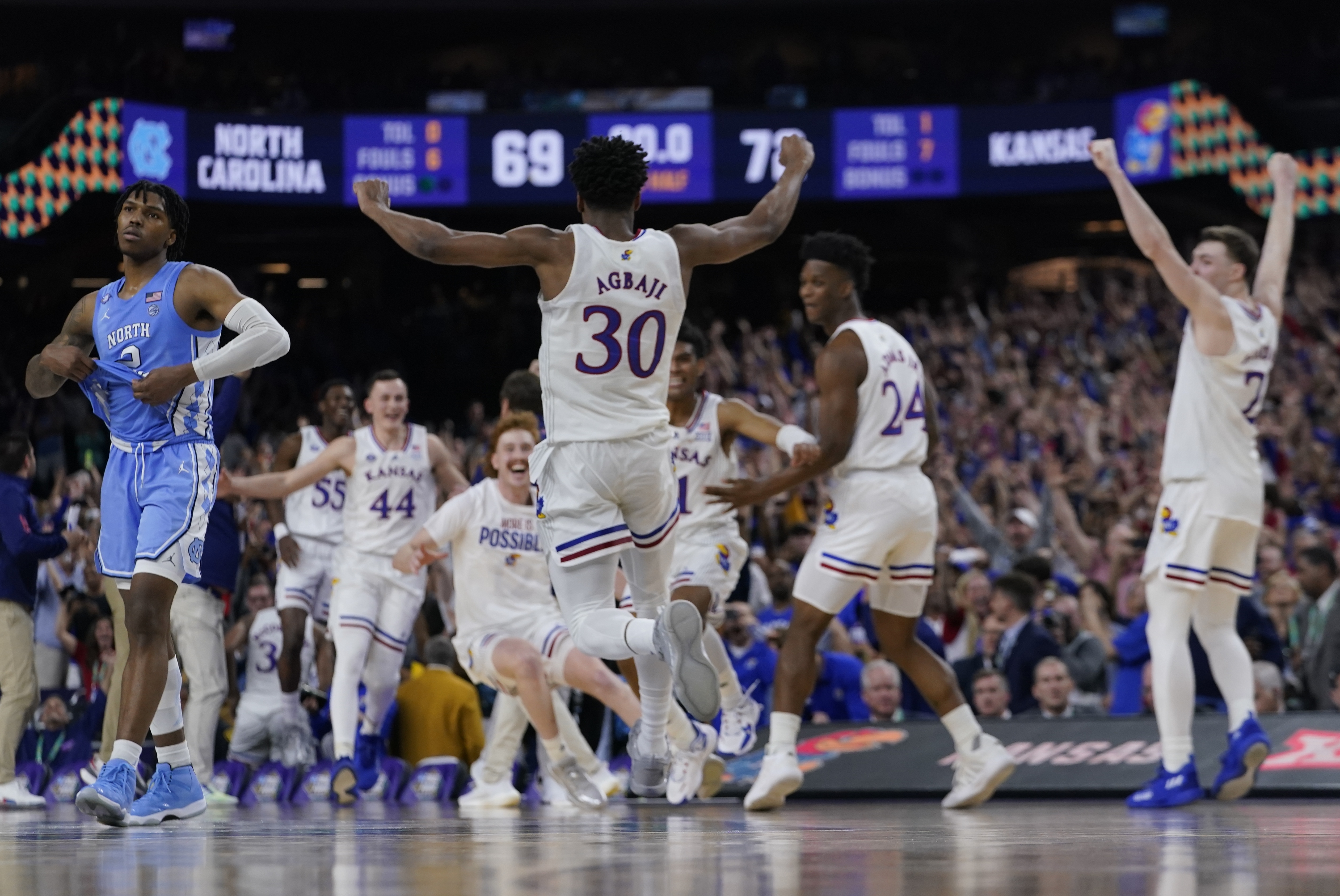 Kansas named 2022 NCAA Men's Basketball Champion after 72-69