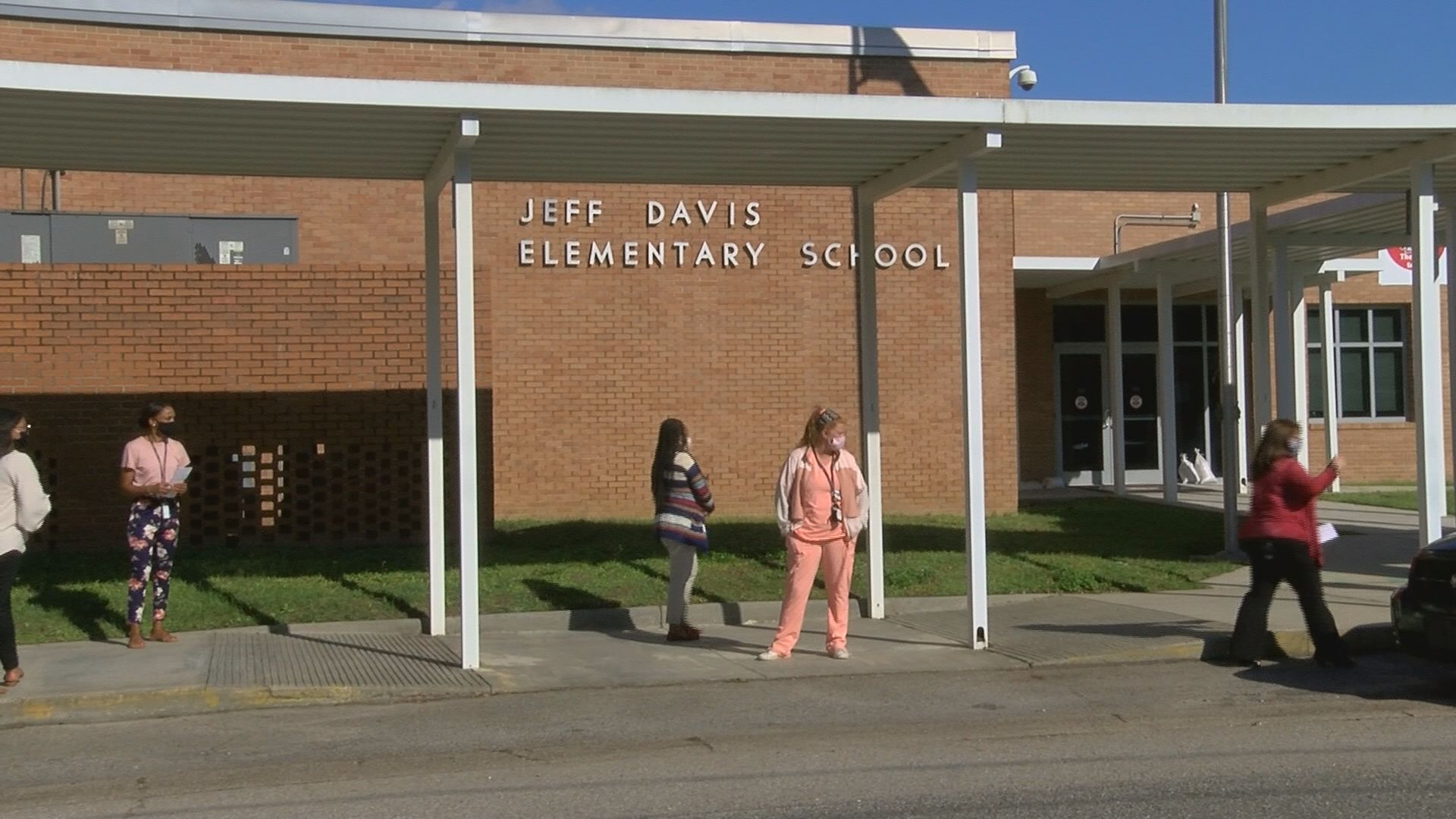 J.D. Davis Elementary hosts back to school bash