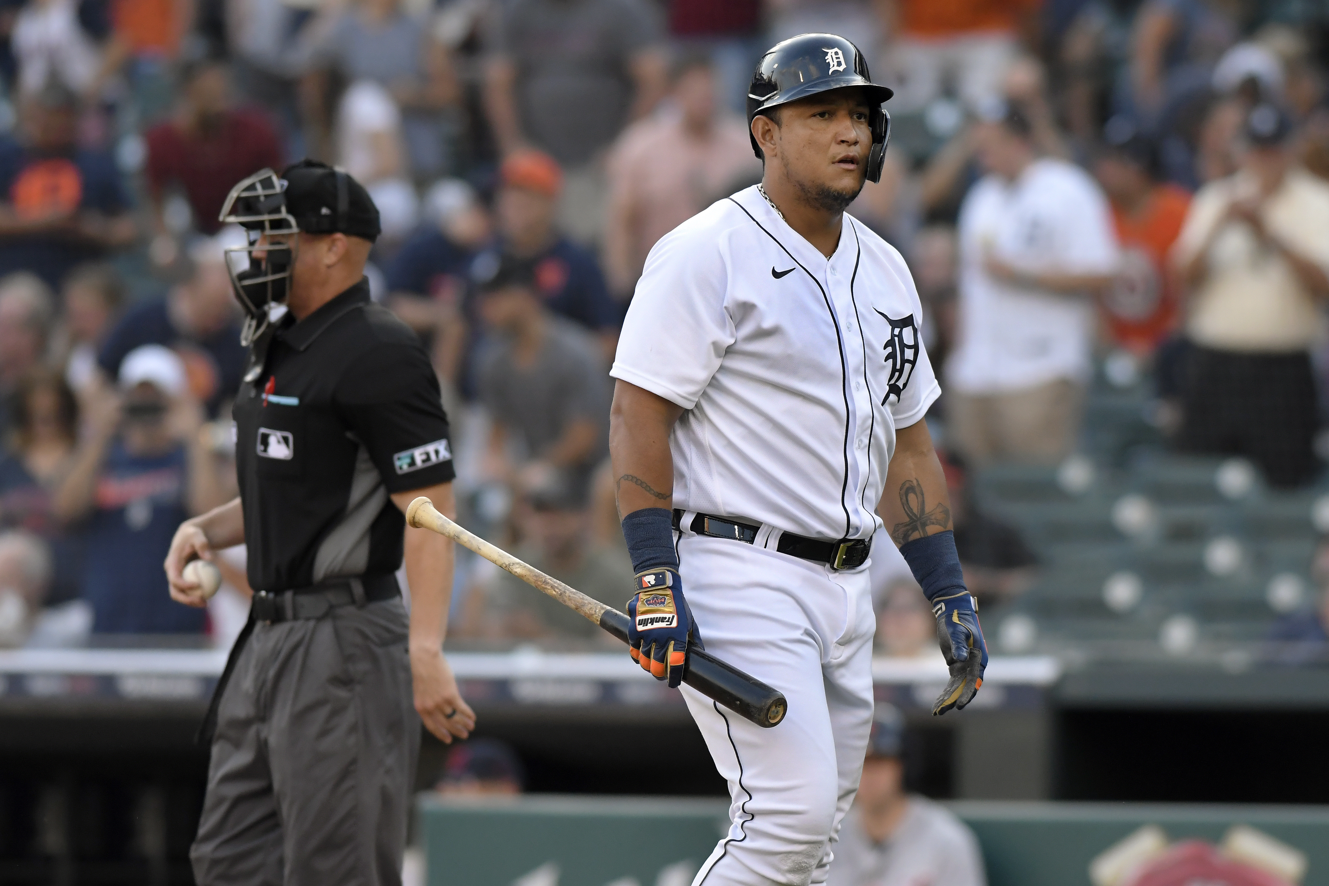 Cabrera homers in return as Tigers beat Indians