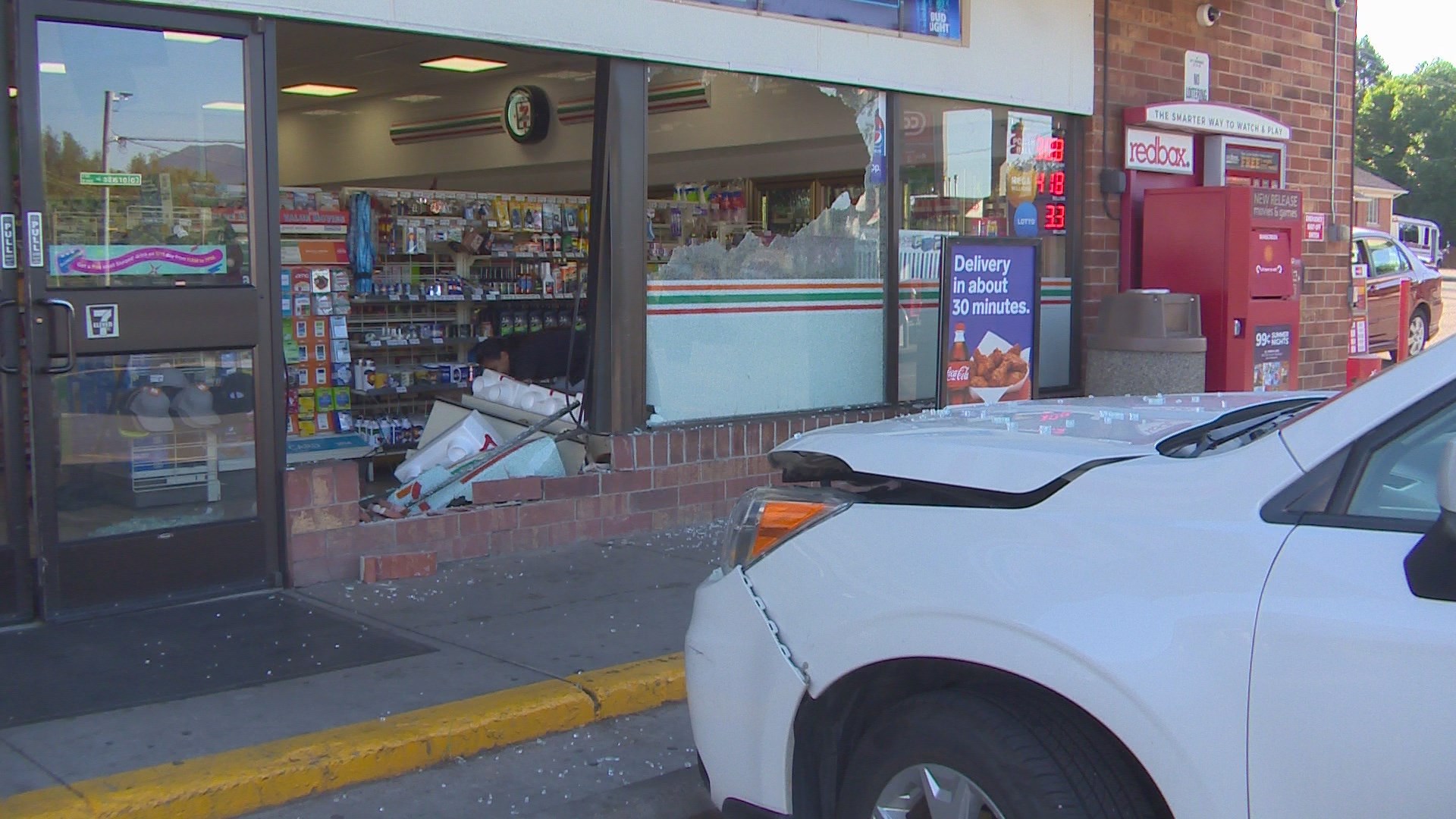 Vehicle drives into 7 ELEVEN store in North Austin