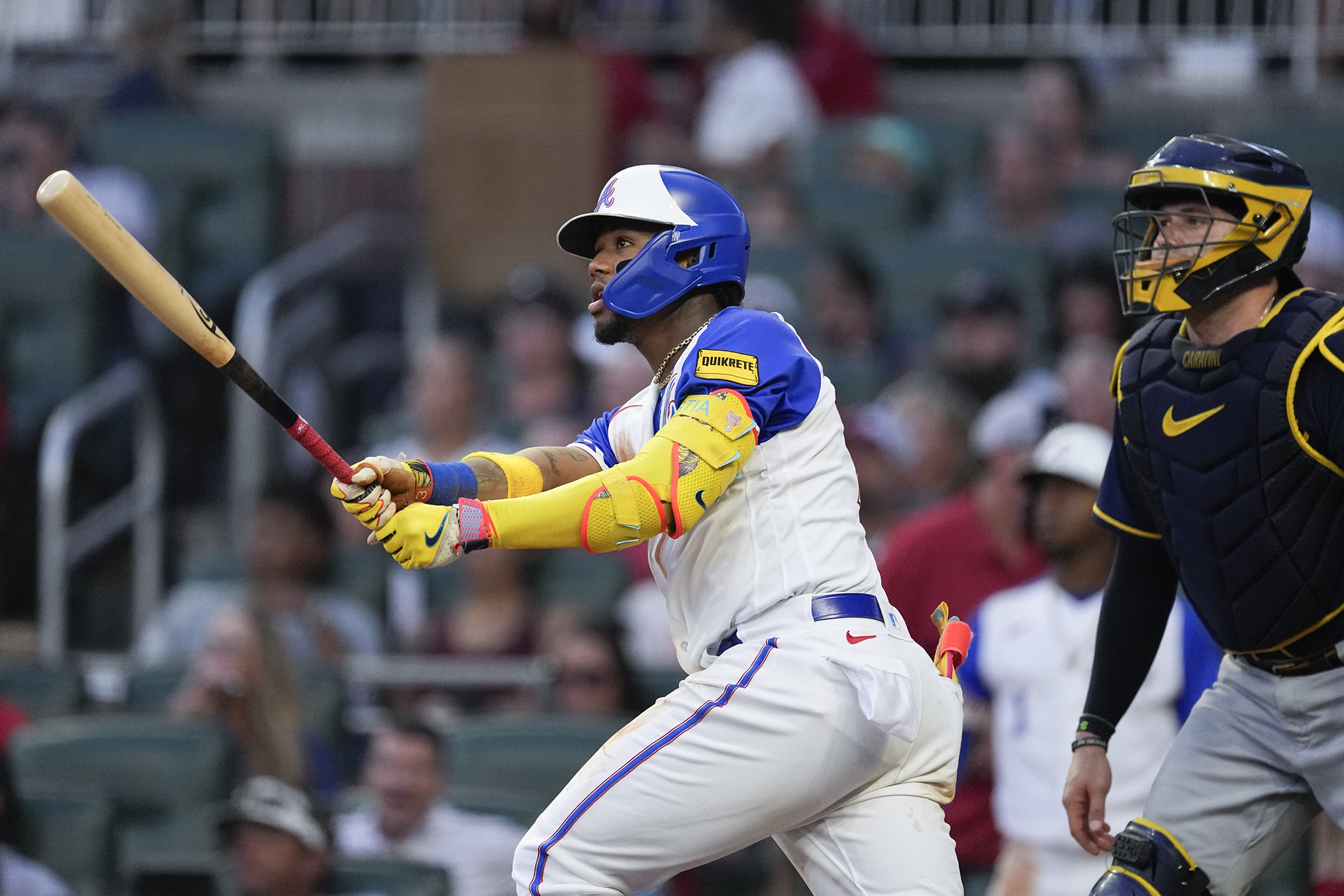 Ronald Acuña homers, steals 50th base in Braves' 11-5 win over Brewers