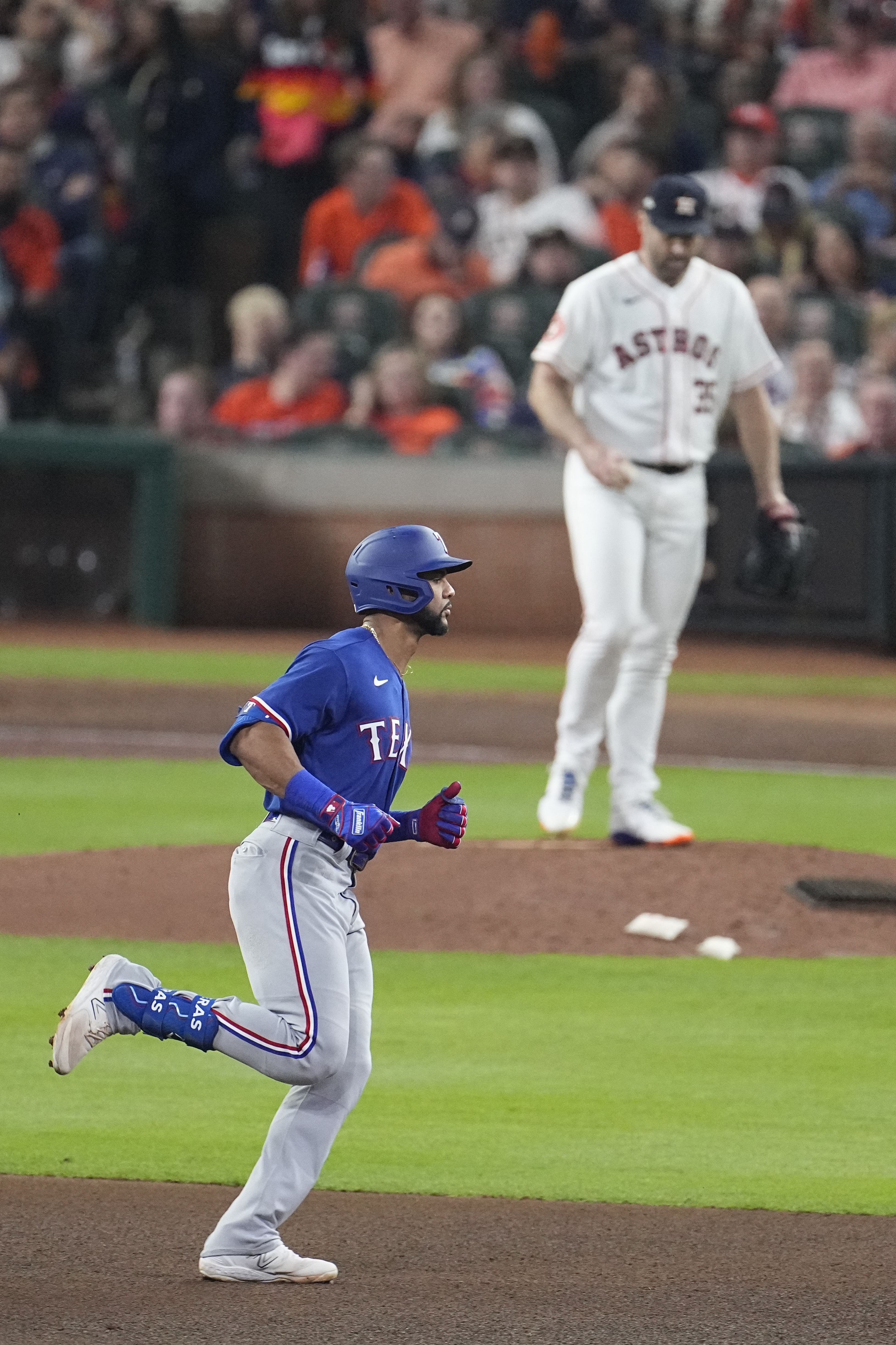 Watch: Jonah Heim's HR celebration following controversial overturn vs. White  Sox