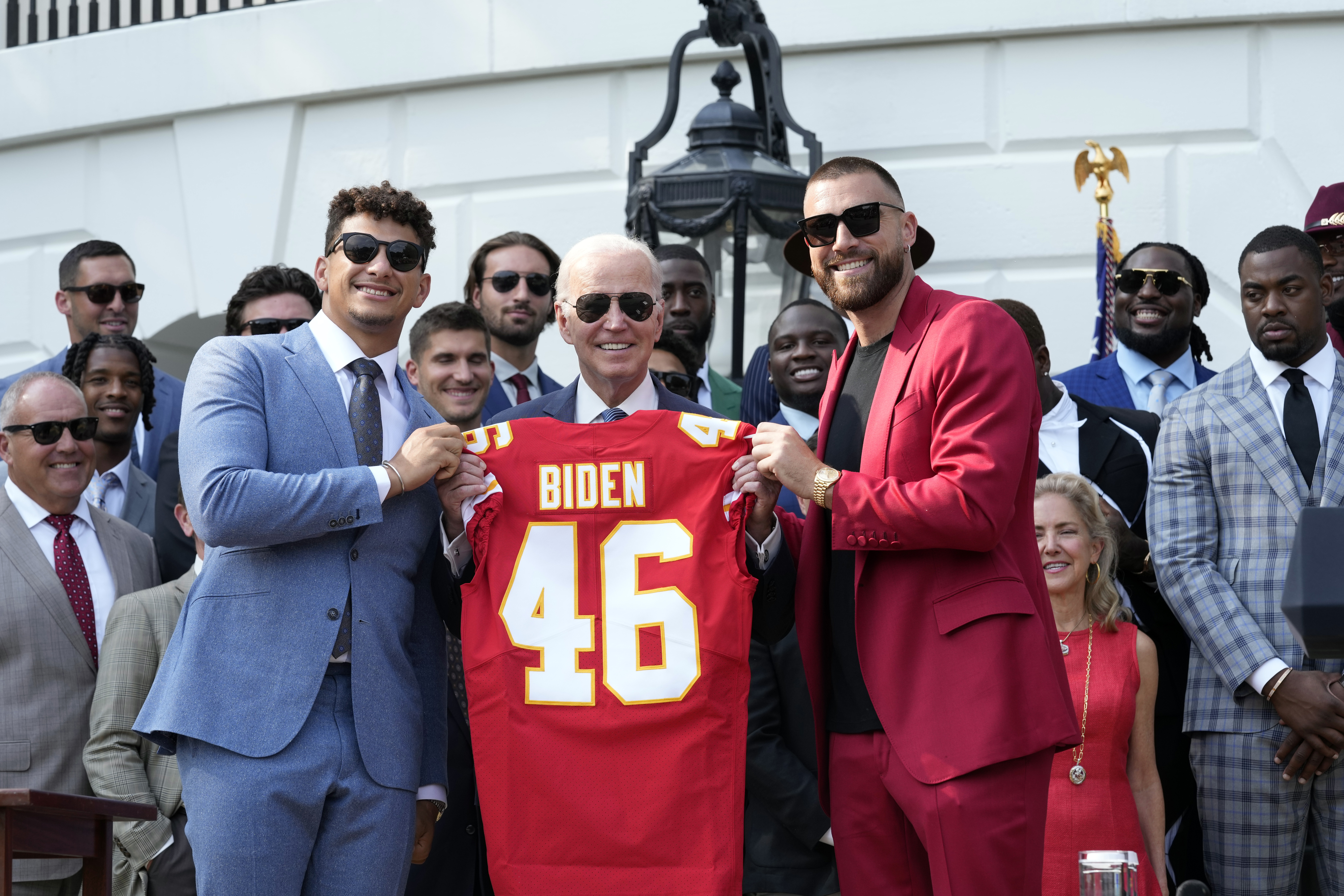 Kansas City Chiefs visit White House for the first time in