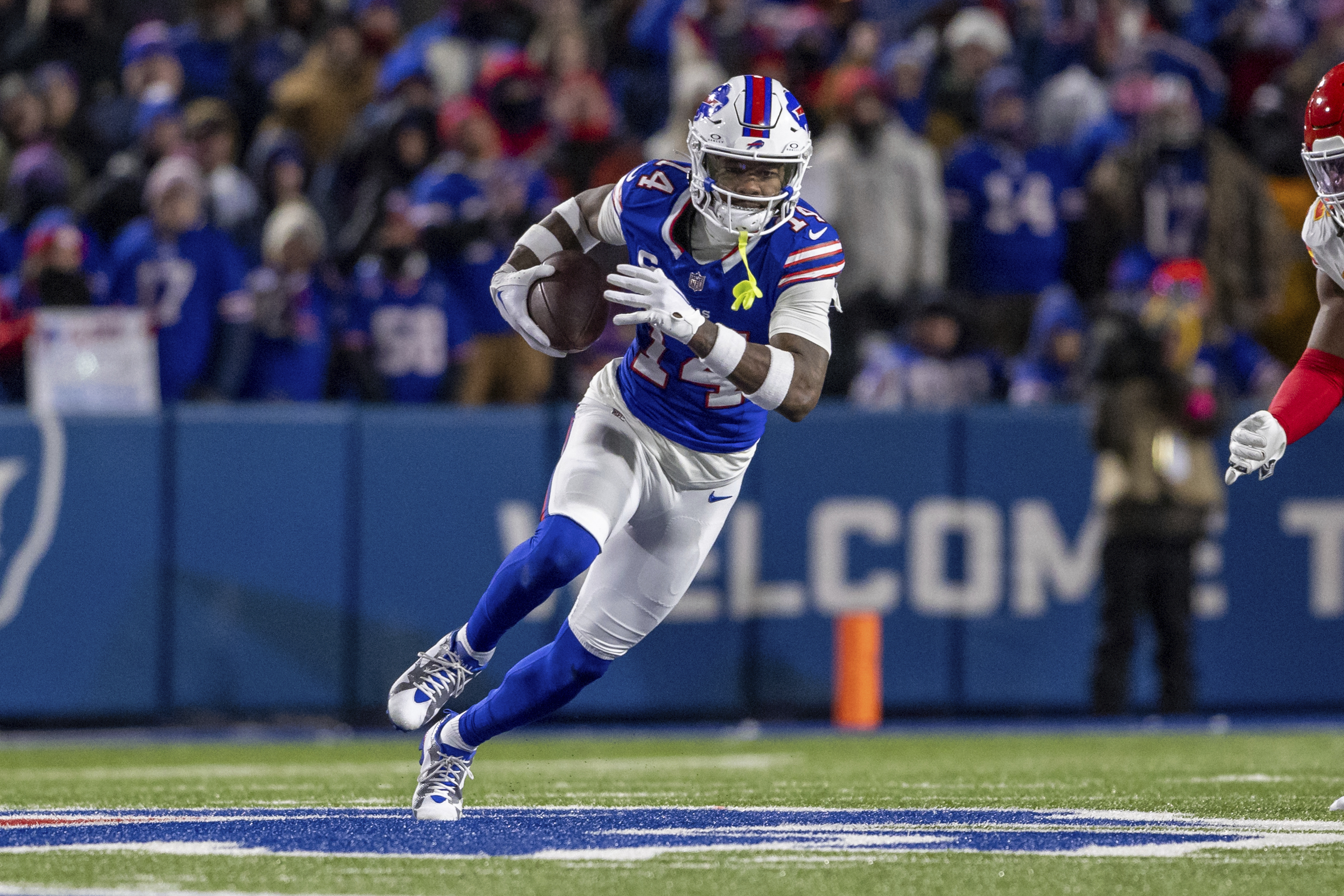 Stefon Diggs bringing 'competitive spirit' among Texans receivers