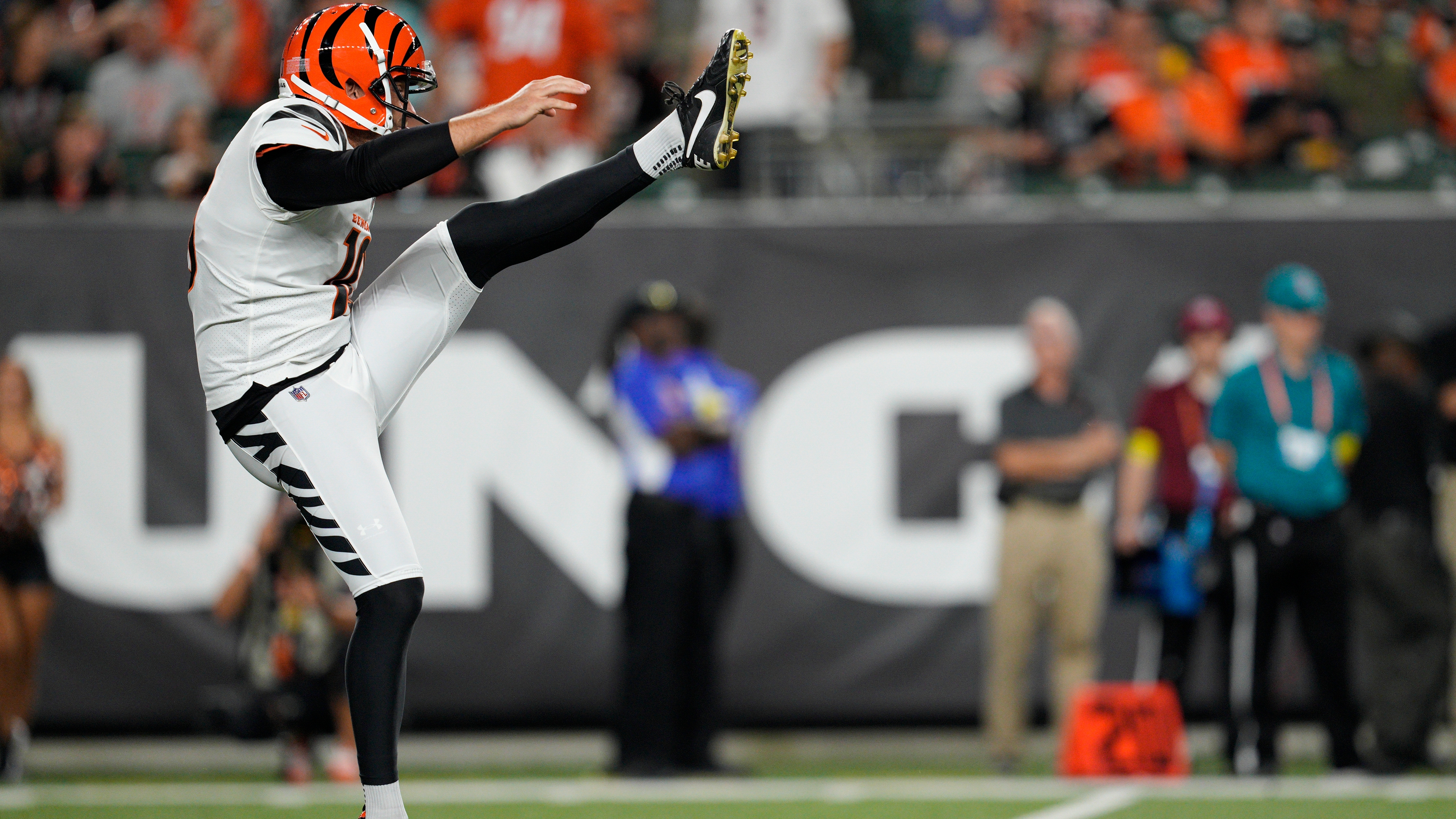 Kevin Huber, Cincinnati Bengals, Agree to Contract