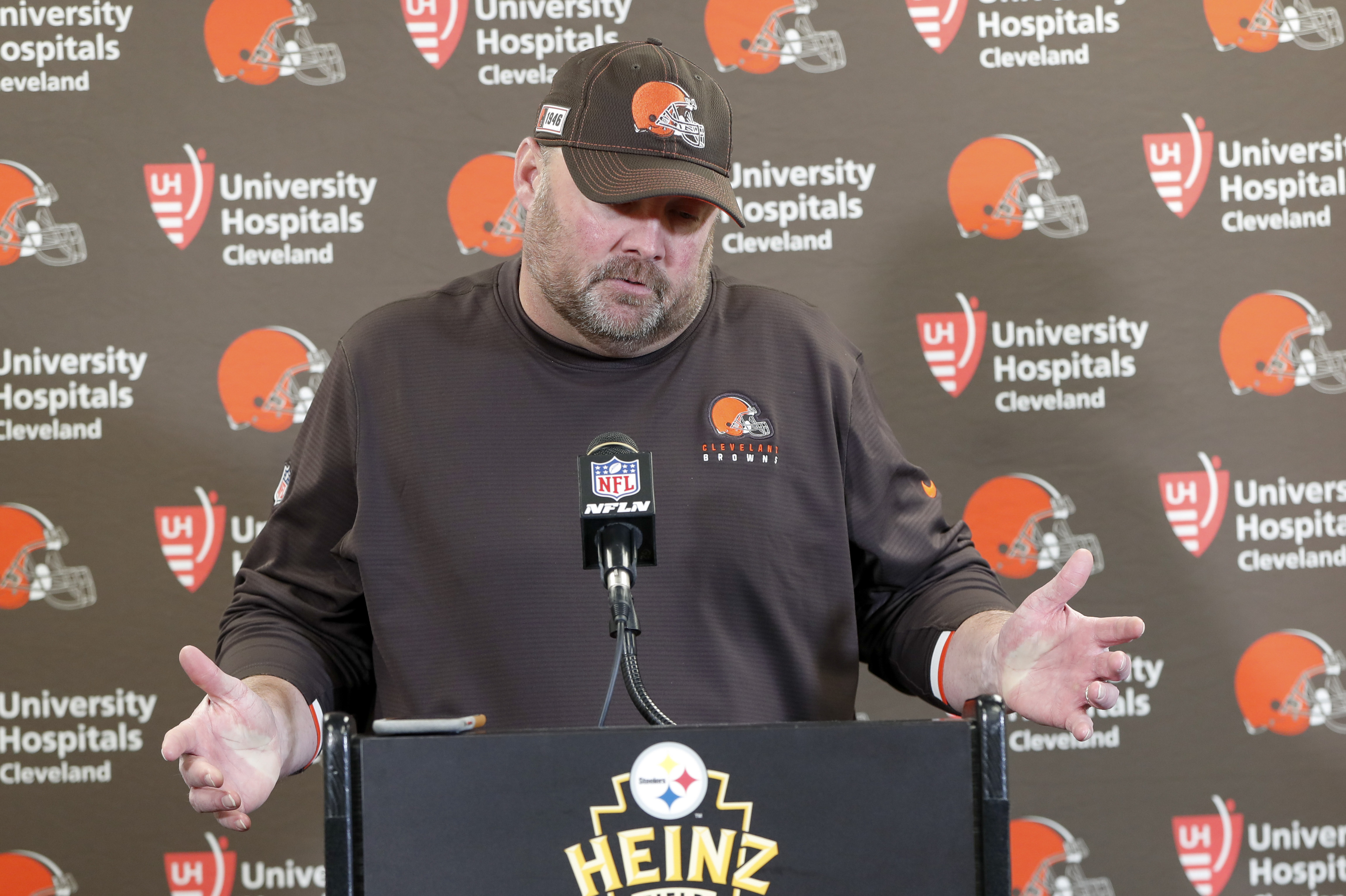 Cleveland Browns head coach Freddie Kitchens seen wearing