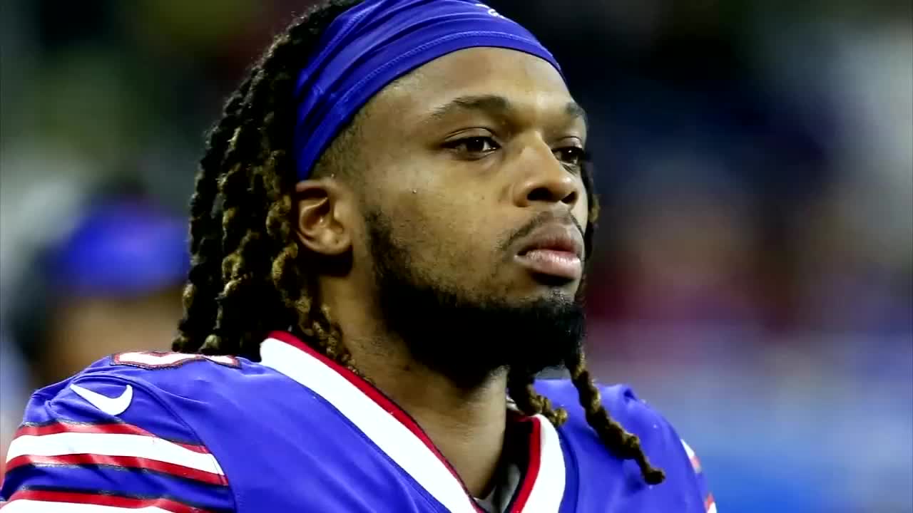 Buffalo Bills on X: Damar Hamlin FaceTimed into our team meeting