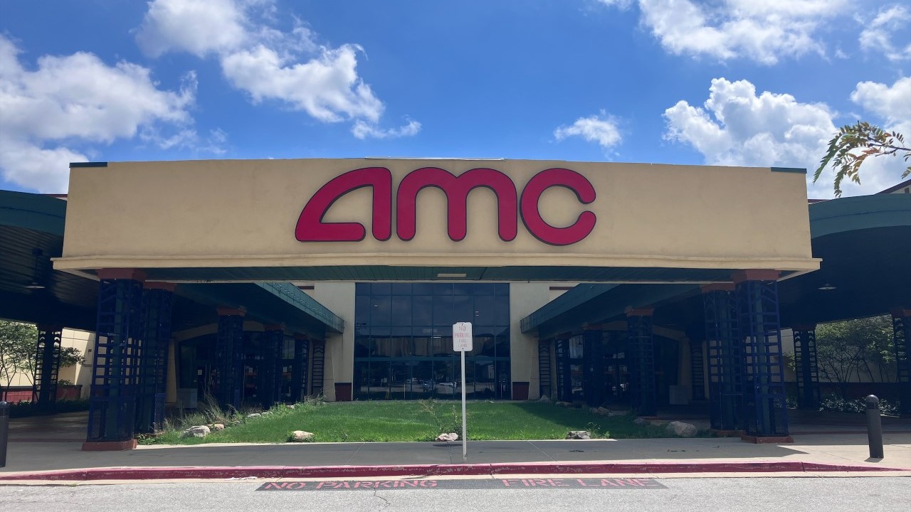 Oxon Hill Movie Theater 60 Photos - Moonagedaydream.film