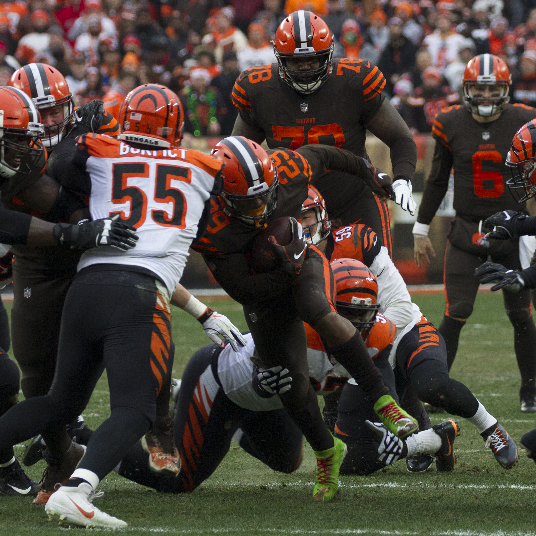 Browns Hold Off Bengals, 26-18