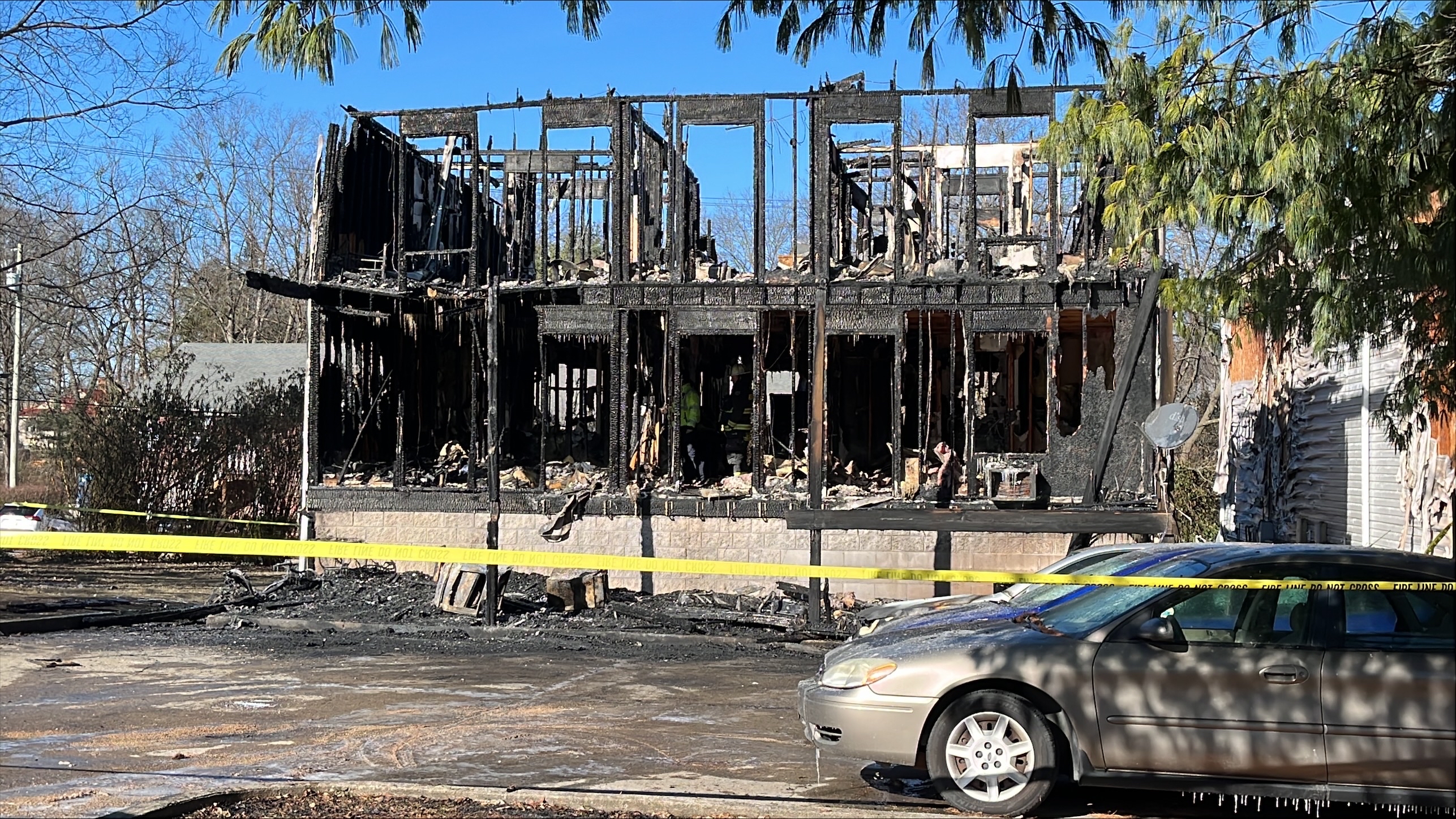 Man killed in Woodford Co. apartment fire identified