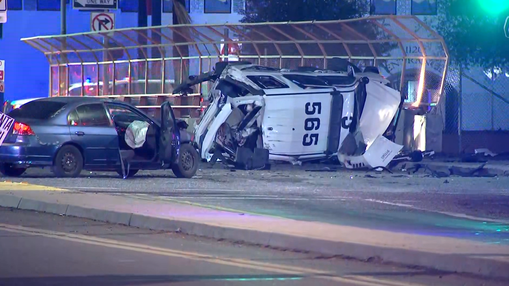 Phoenix police officer pleads not guilty to felony charges in on