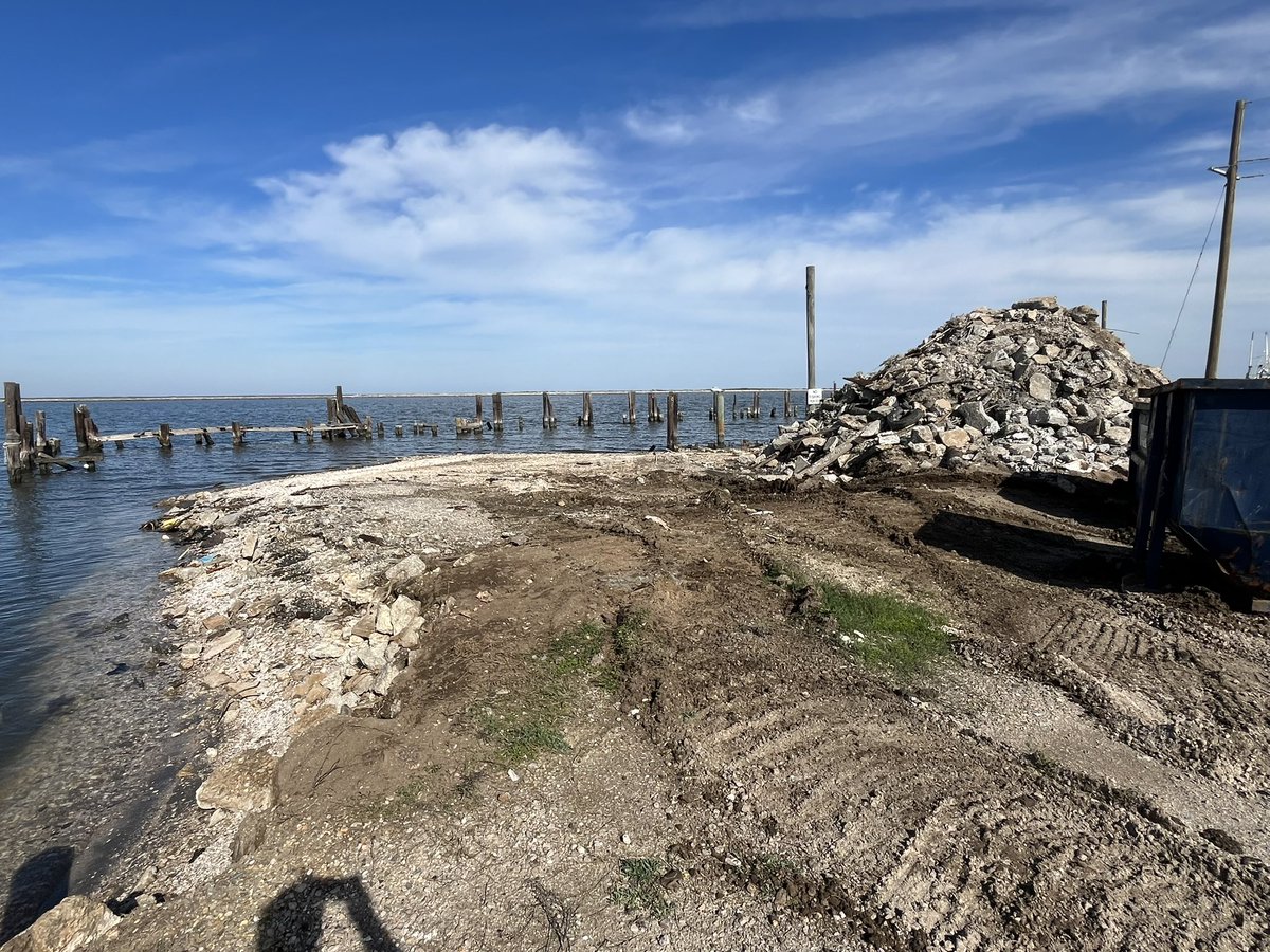 Grand Isle Fishing Pier re-opened with new, brighter lights, Local News