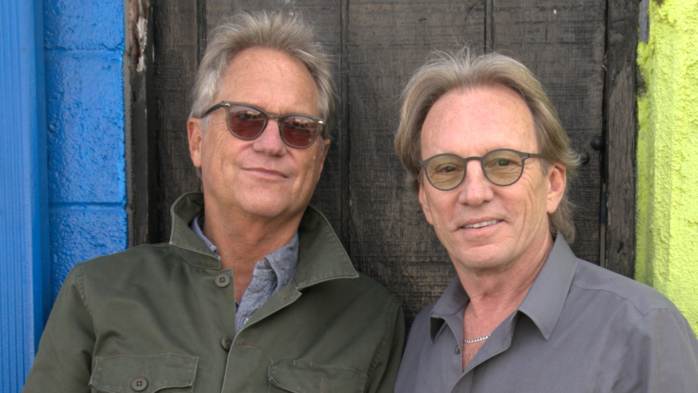 AMERICA  Official Website Featuring Gerry Beckley and Dewey Bunnell with A  Horse With No Name, Sister Golden Hair, Tin Man, You Can Do Magic
