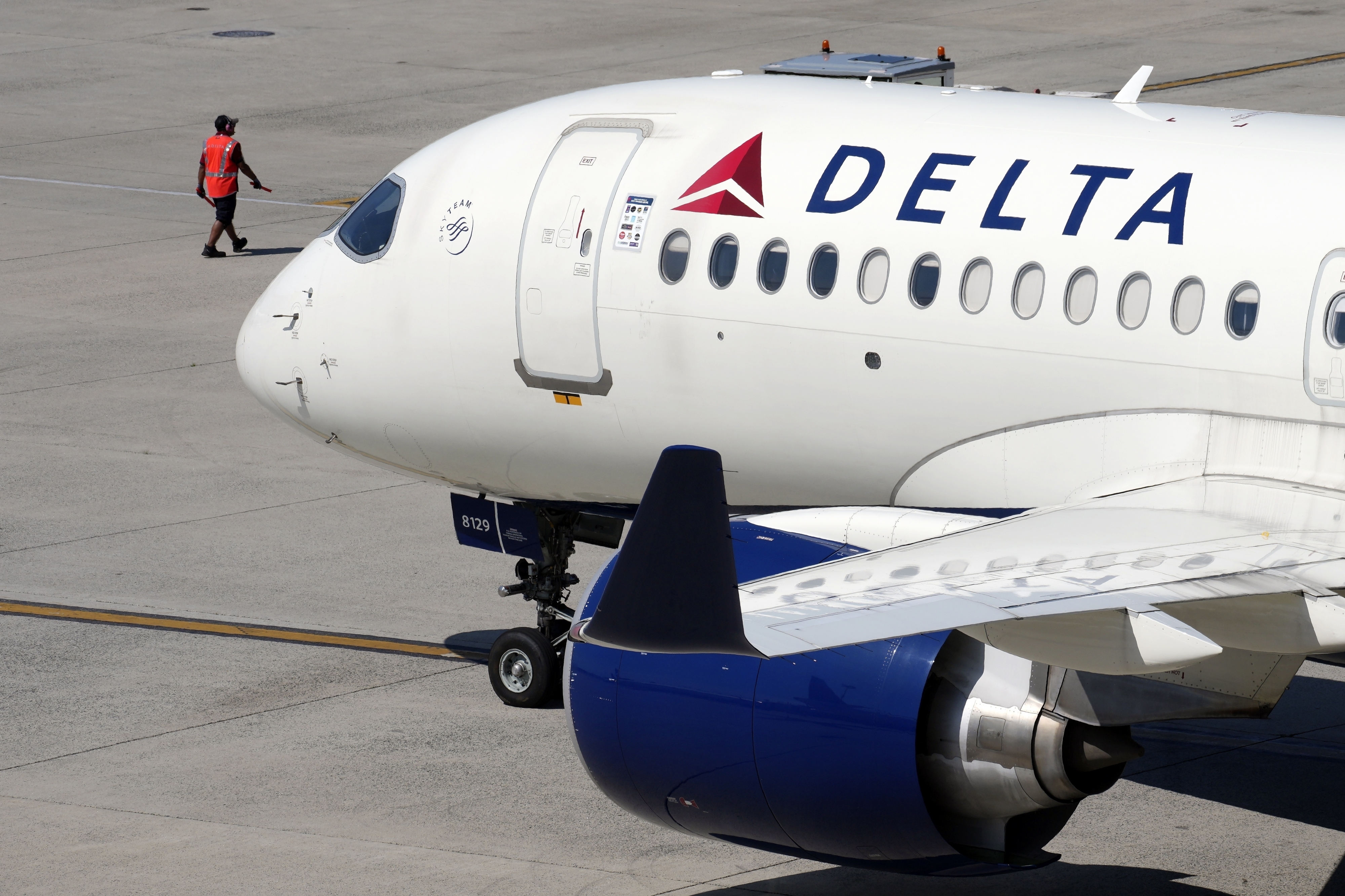 Common Reasons Behind Delta Airlines Diversions to Phoenix