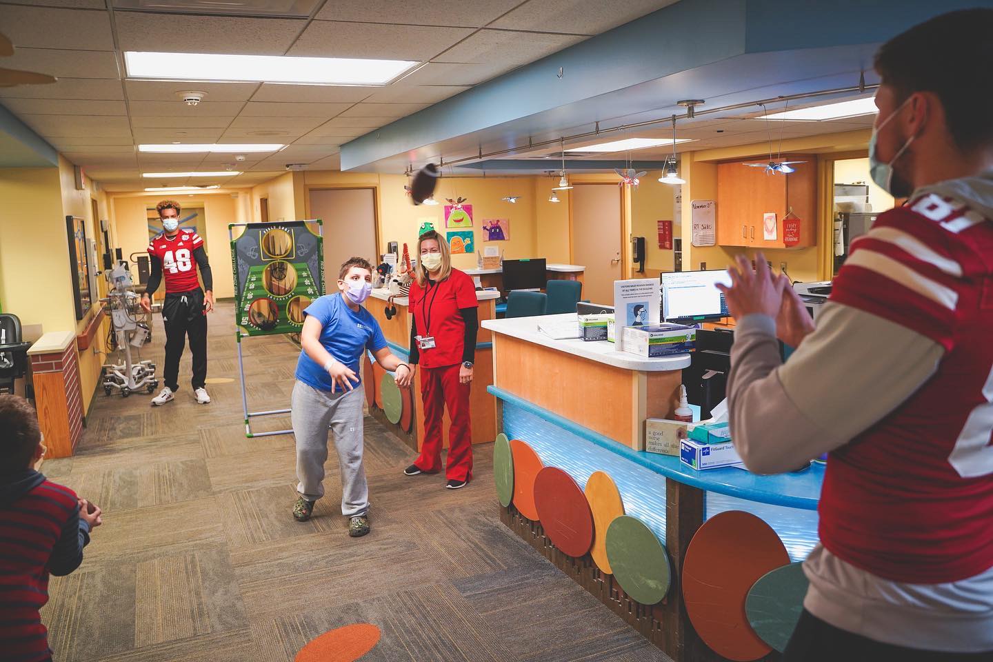 Omaha Storm Chasers visit children at Madonna Rehab Hospital