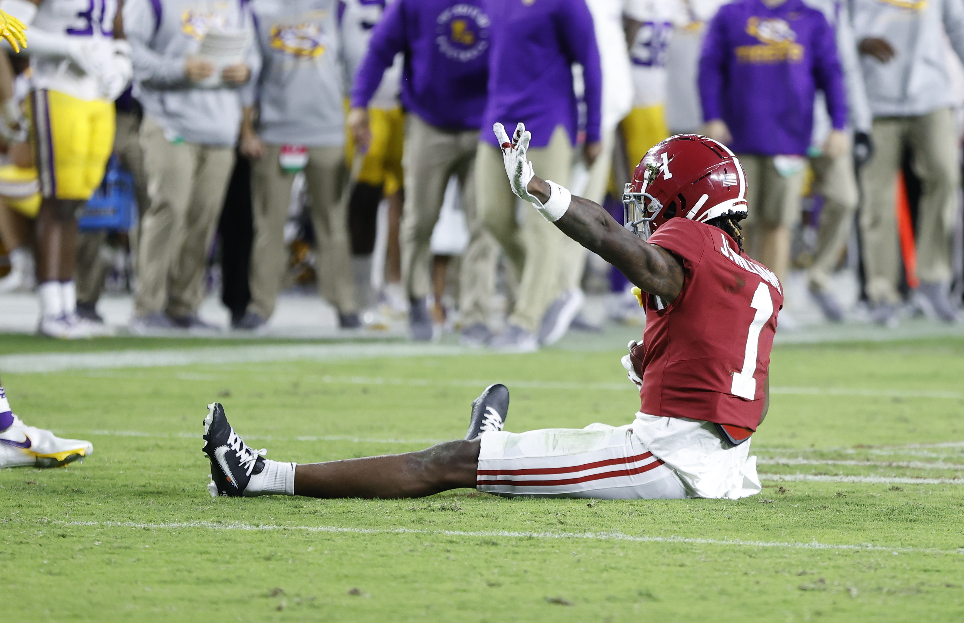 Alabama wide receiver Jameson Williams declares for NFL draft