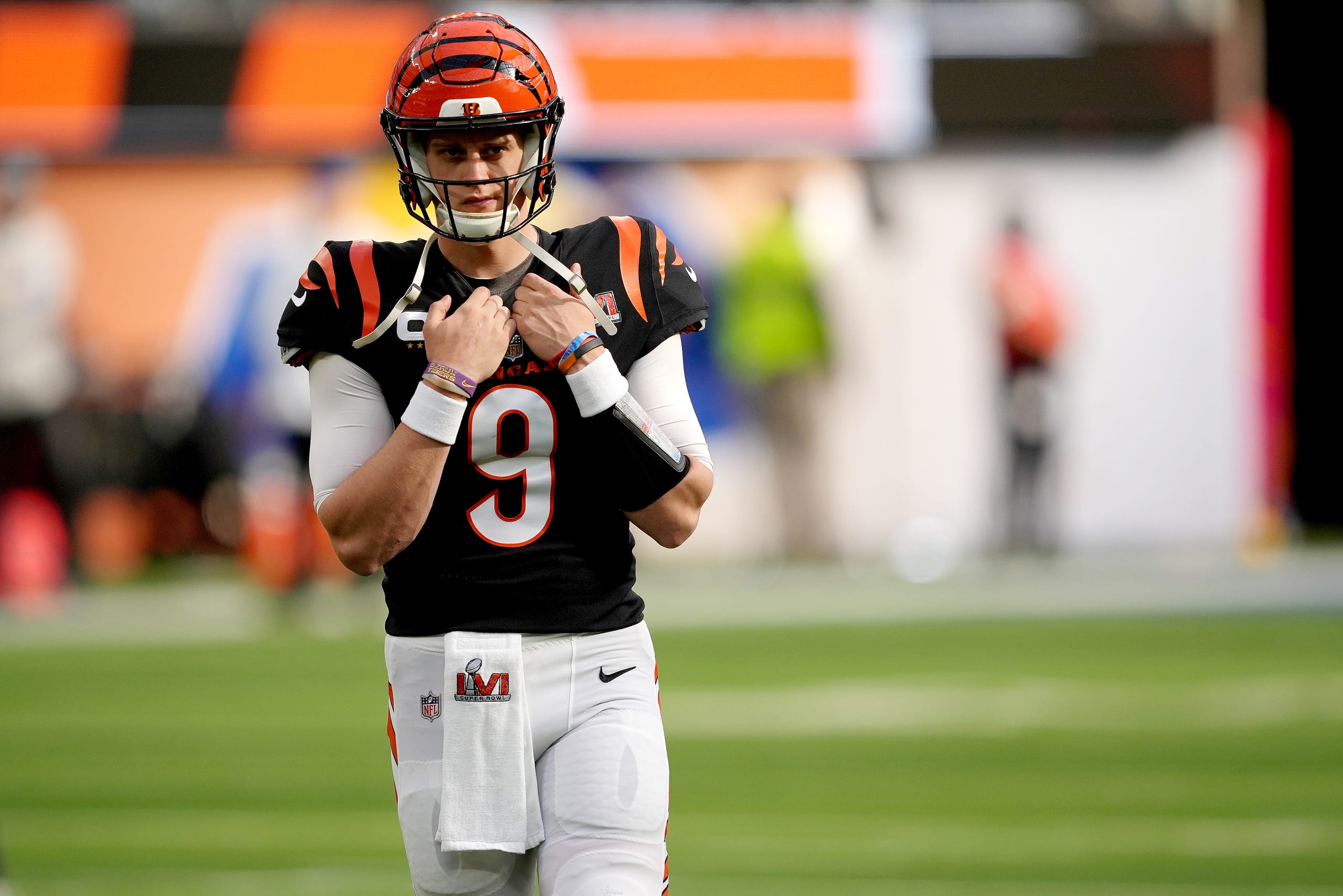 Joe Burrow's Father Shares Childhood Picture of Bengals QB in