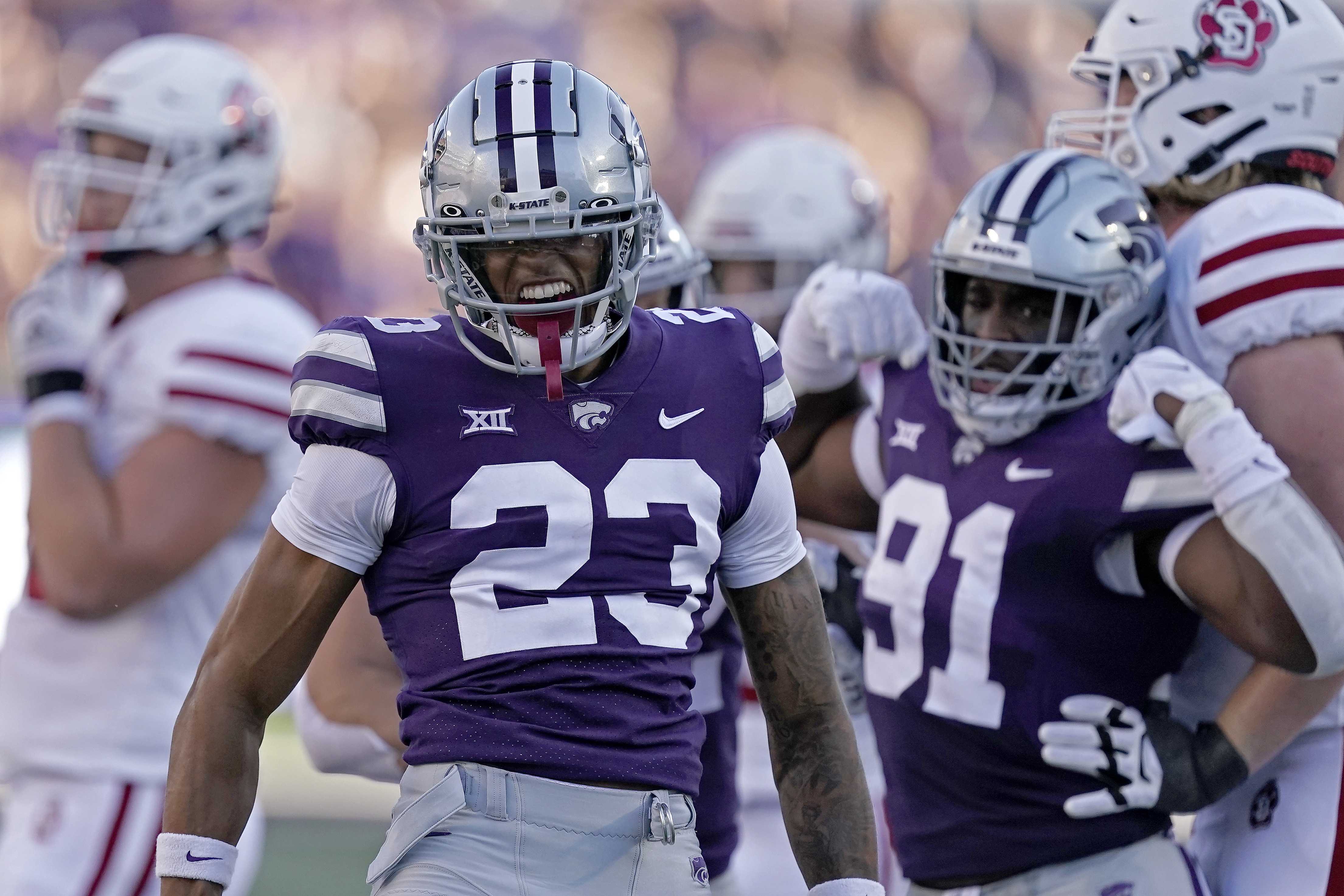 Kansas City Chiefs pick Kansas State's Felix Anudike-Uzomah in 2023 NFL  Draft