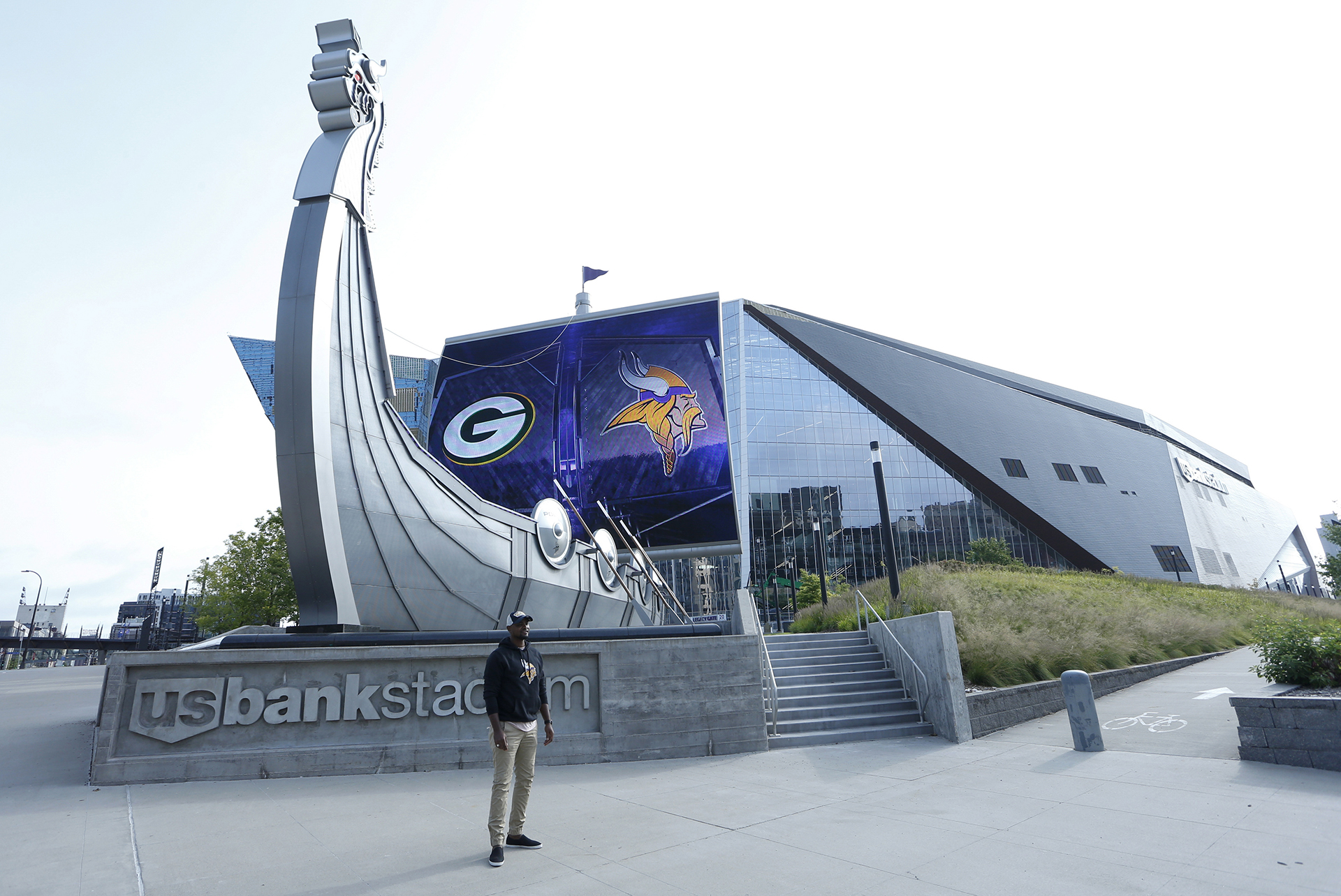 Permanent fence around U.S. Bank Stadium in the works