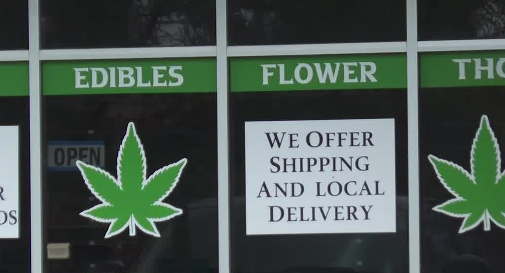 elfbar nachfüll pod läuft aus Fast Smoke Shop Delivery in Hillsboro, OR main image 0