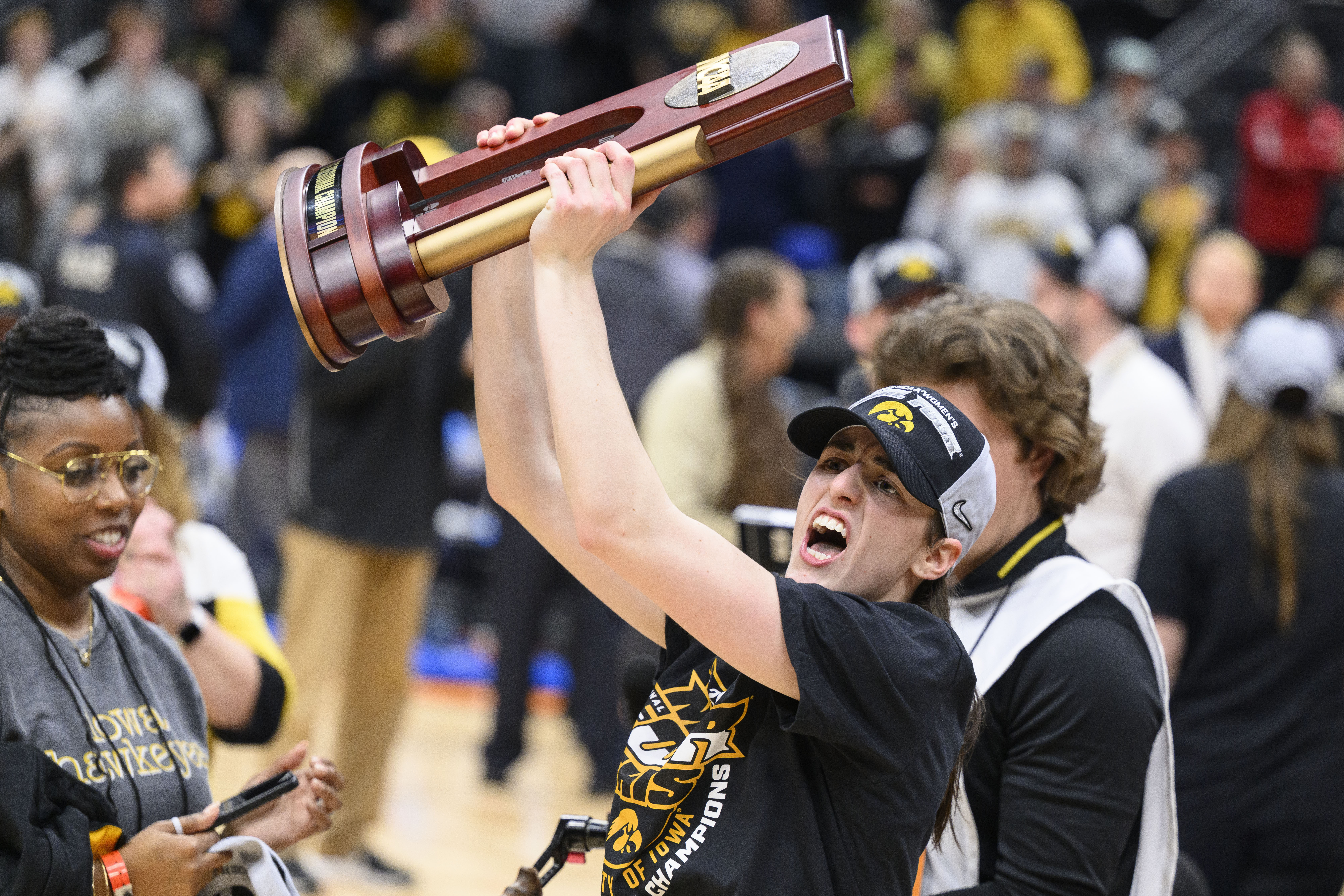 Caitlin Clark wins Naismith National Player of the Year Award