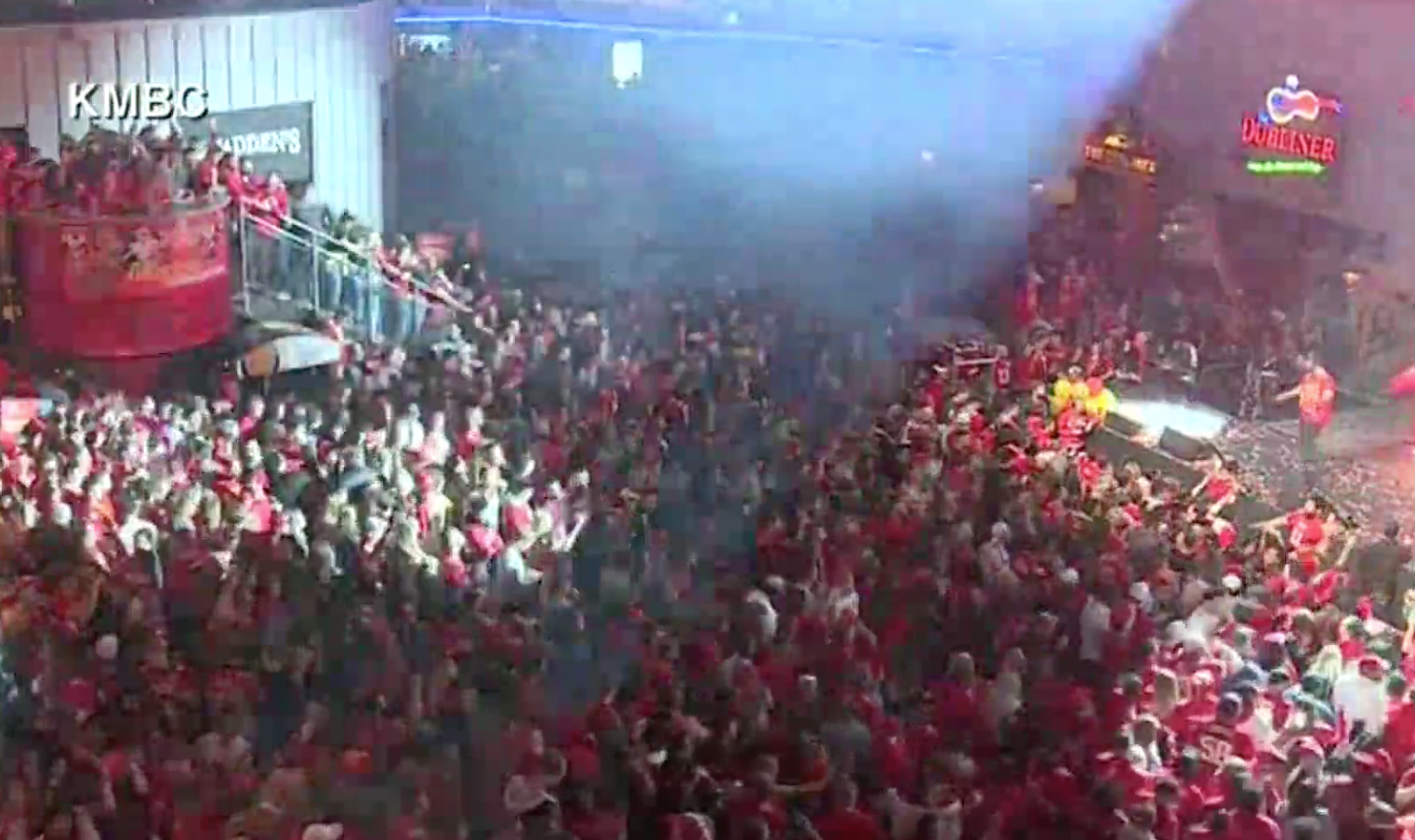 Chiefs celebrate victory in downtown Kansas City