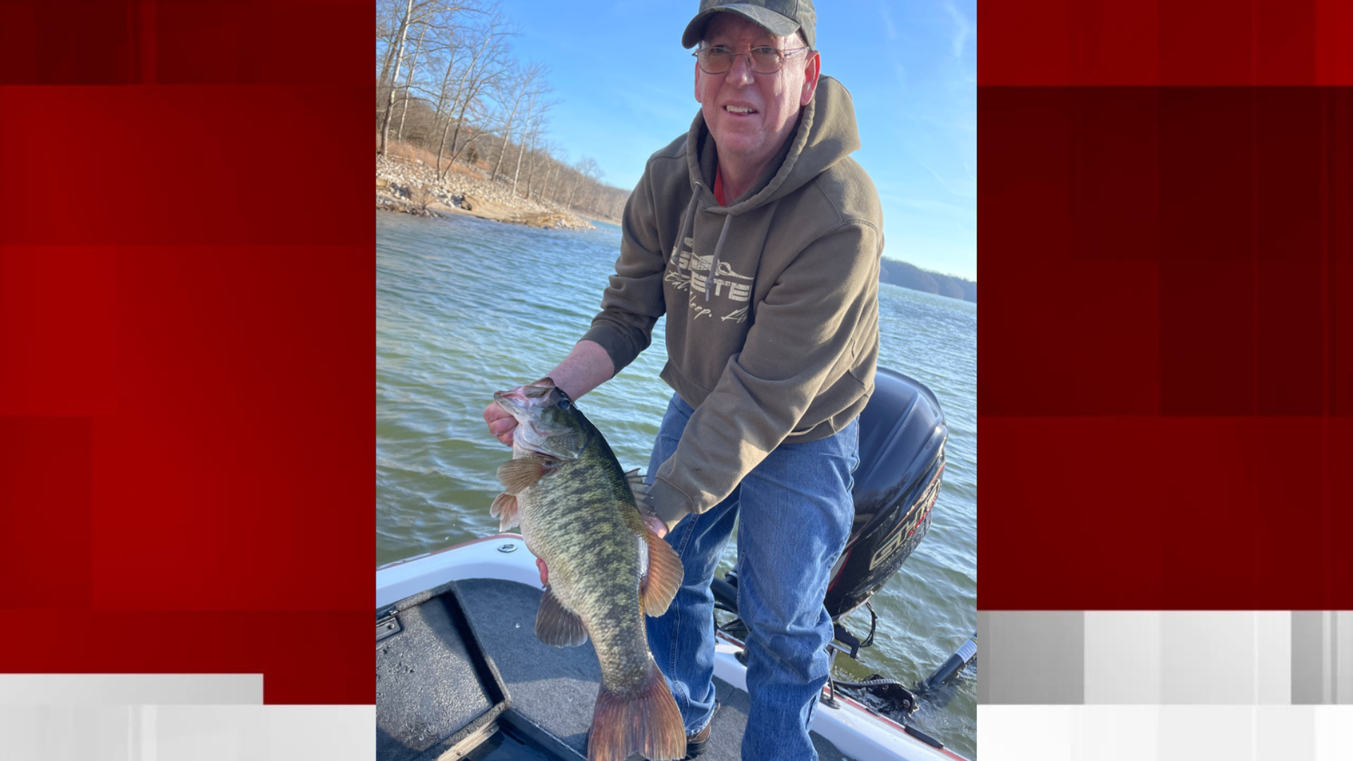 Hoosier angler catches state record smallmouth bass on Monroe Lake