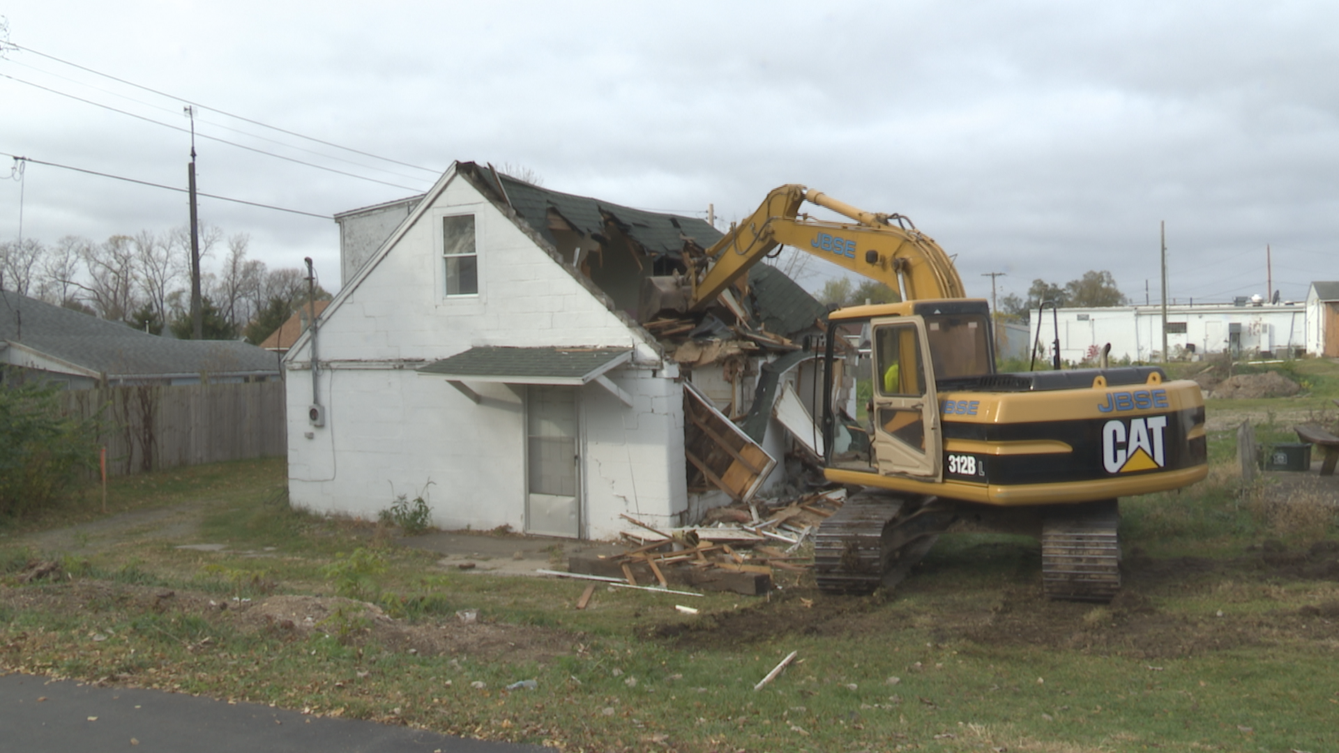 Demolition paves way to help homeless veterans