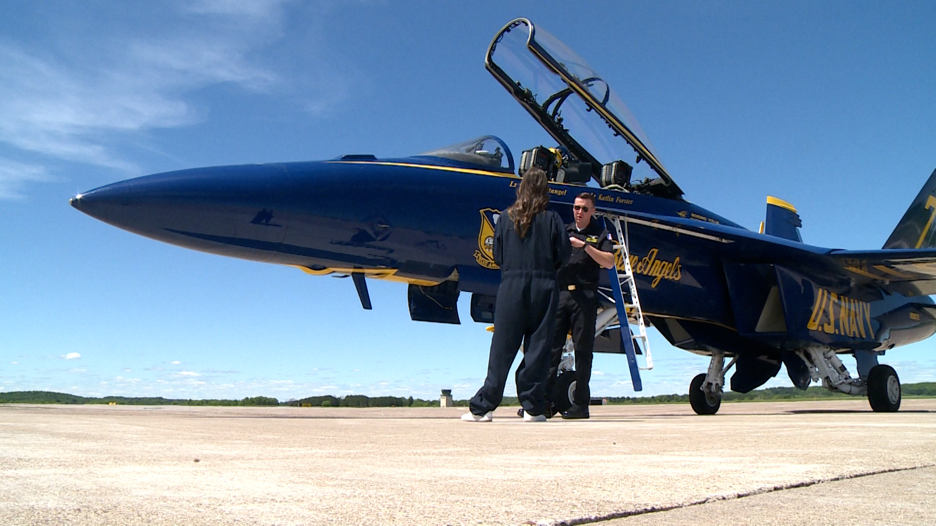 Madison native LCDR Griffin Stangel flies high with the Blue Angels -  Wisconsin Life