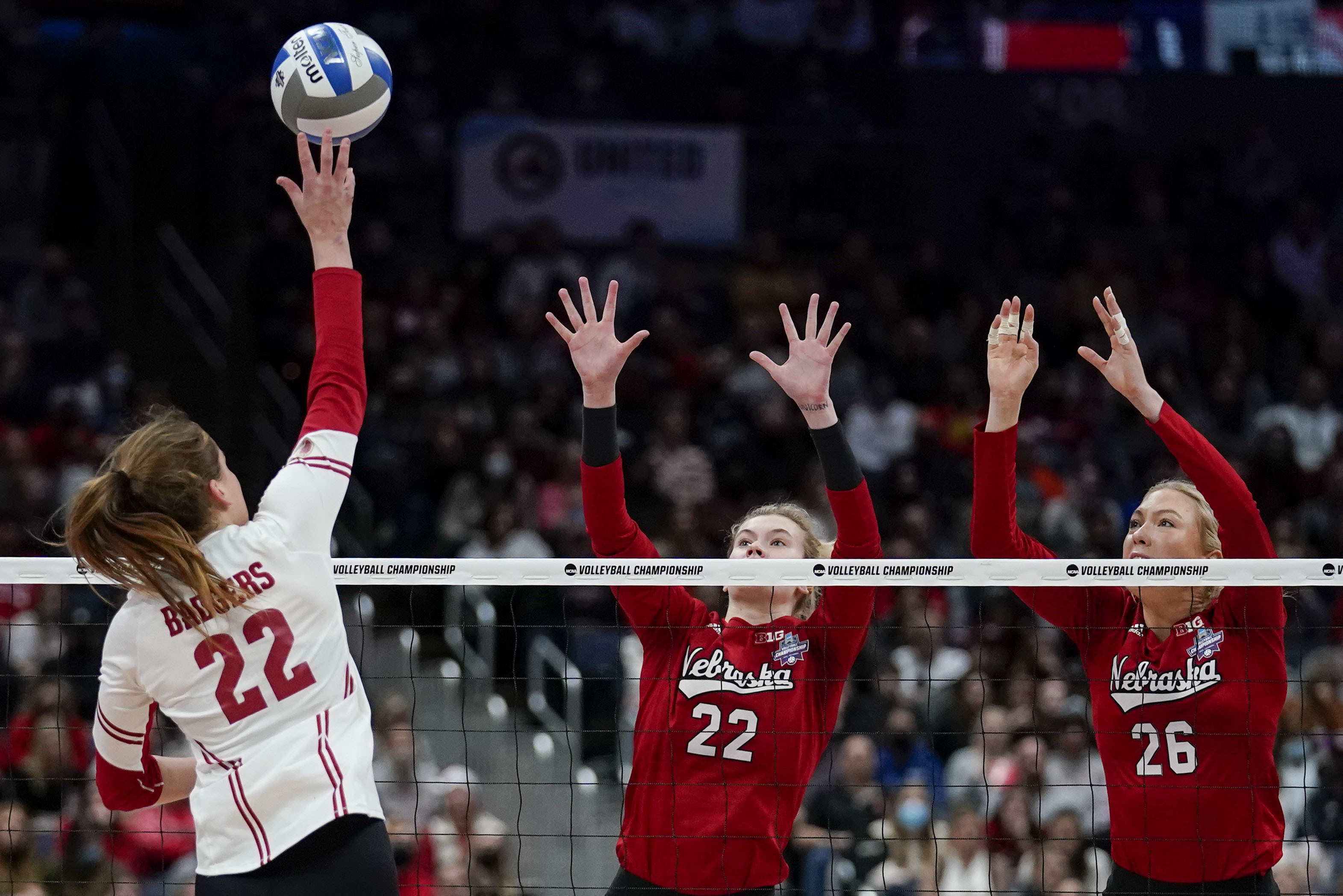 Badger volleyball announces 2022 schedule