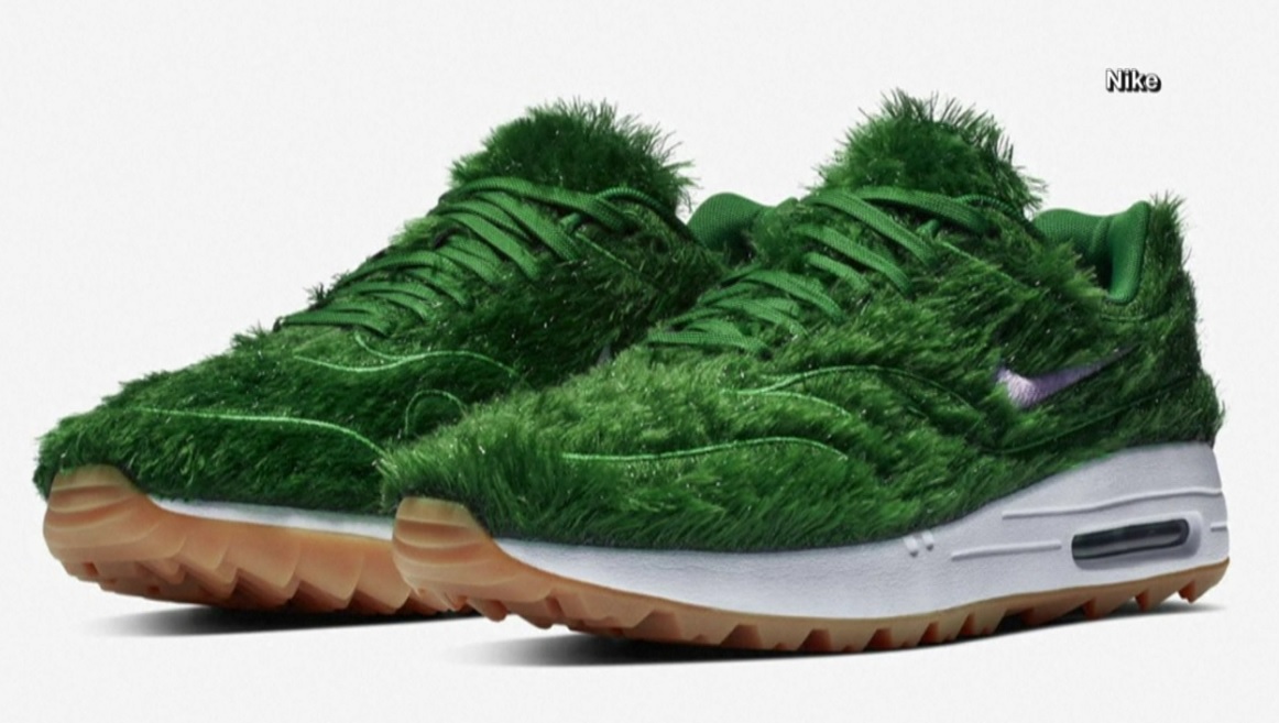 Vlucht Ontvangende machine Kosmisch Nike introduces grass-themed golf shoes