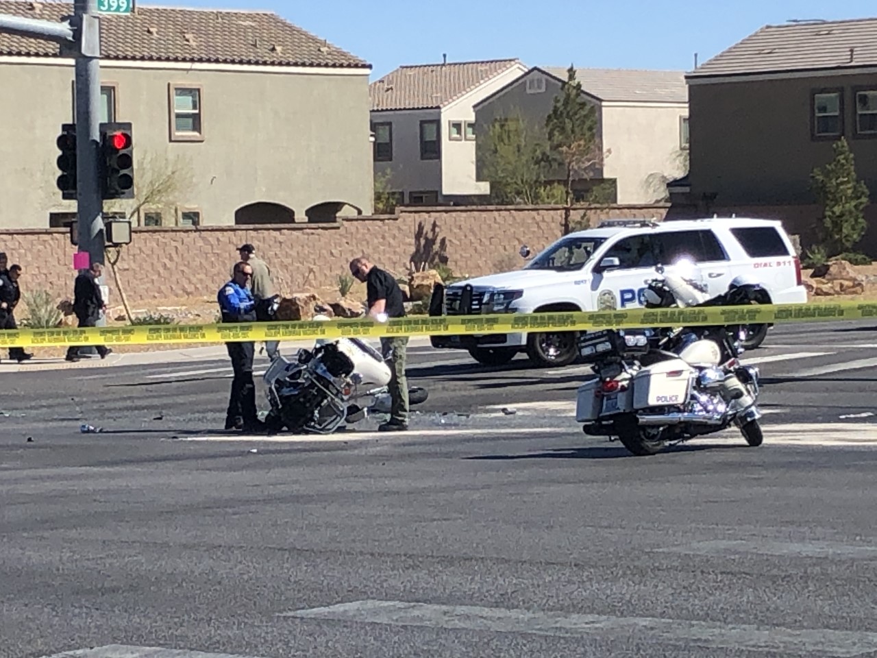 Henderson police motorcycle officer hospitalized after crash