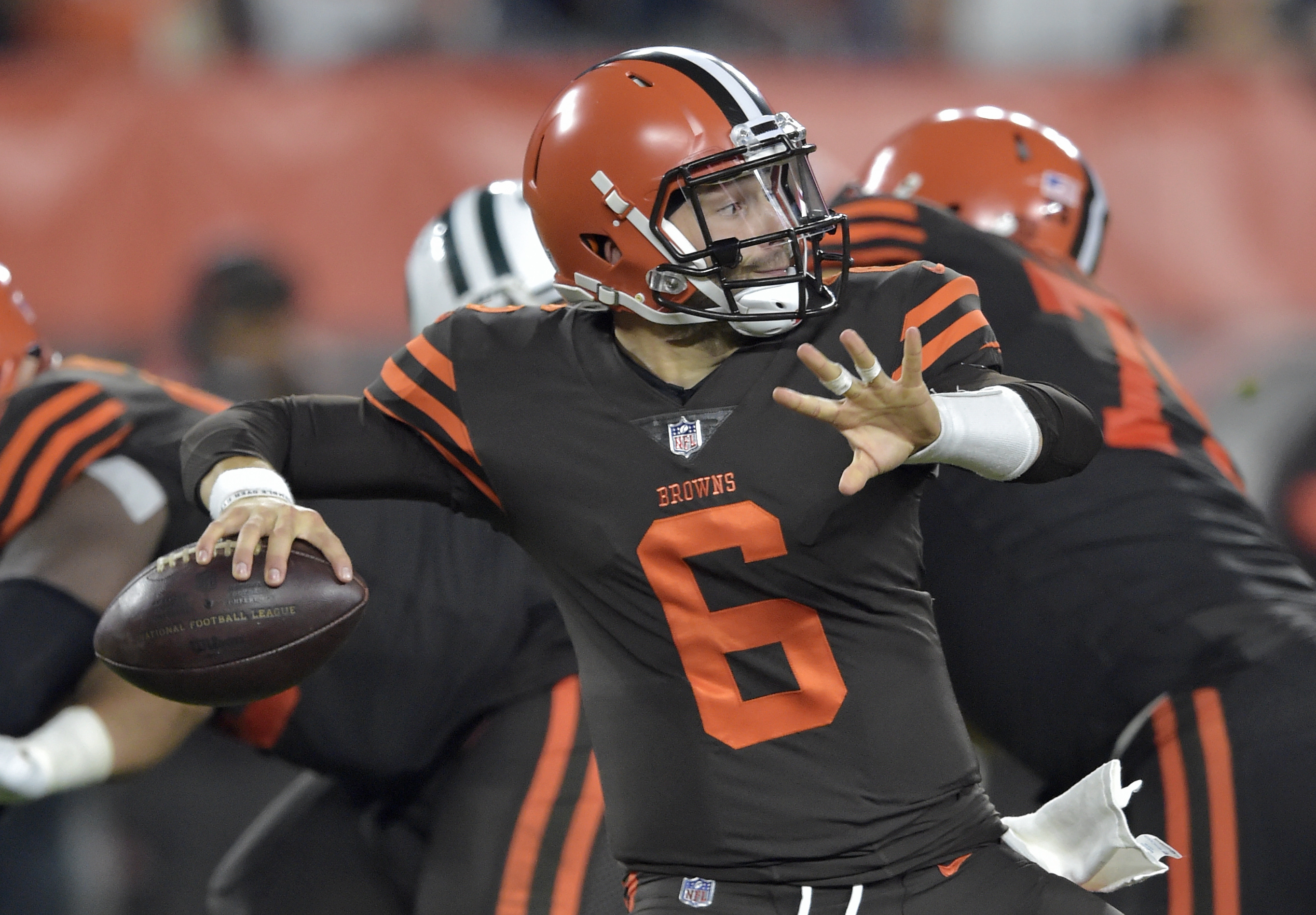 PRACTICE PHOTOS: First practice in new threads for QB Baker Mayfield