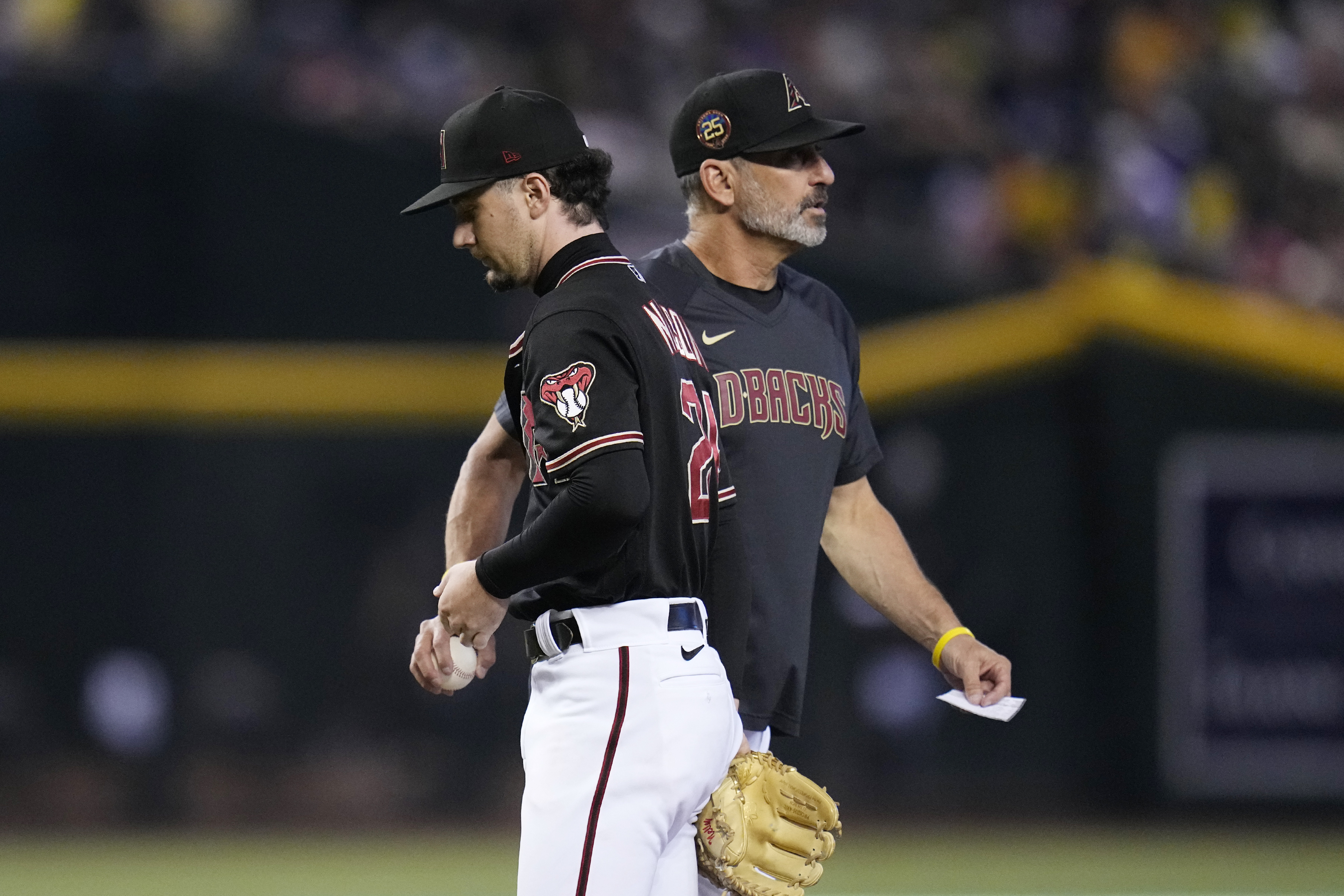 San Francisco Giants lose to Diamondbacks; fall in Wild Card race