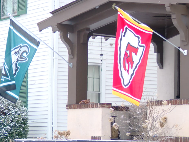 Travis and Jason Kelce's hometown is rooting for both brothers in the Super  Bowl