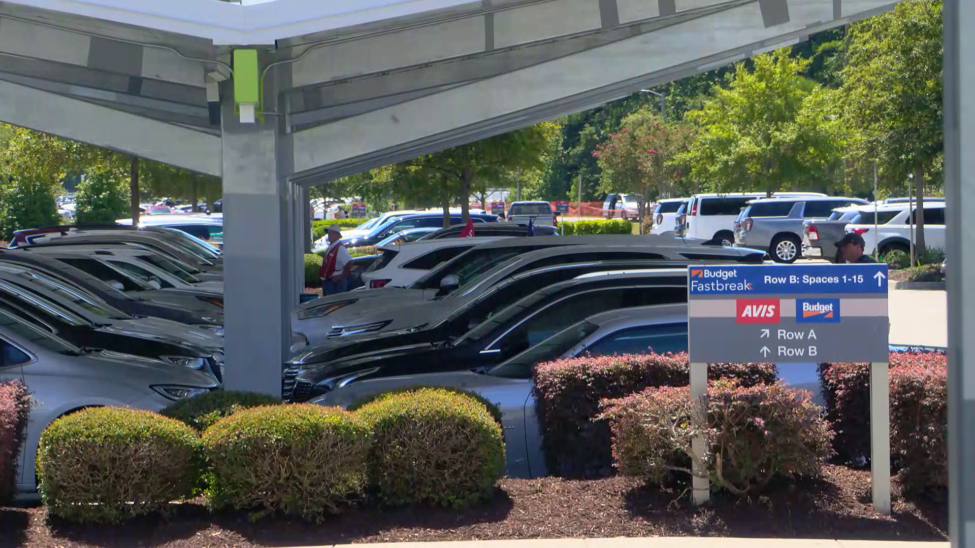 Myrtle Beach visitors choosing alternative ways to rent cars amid