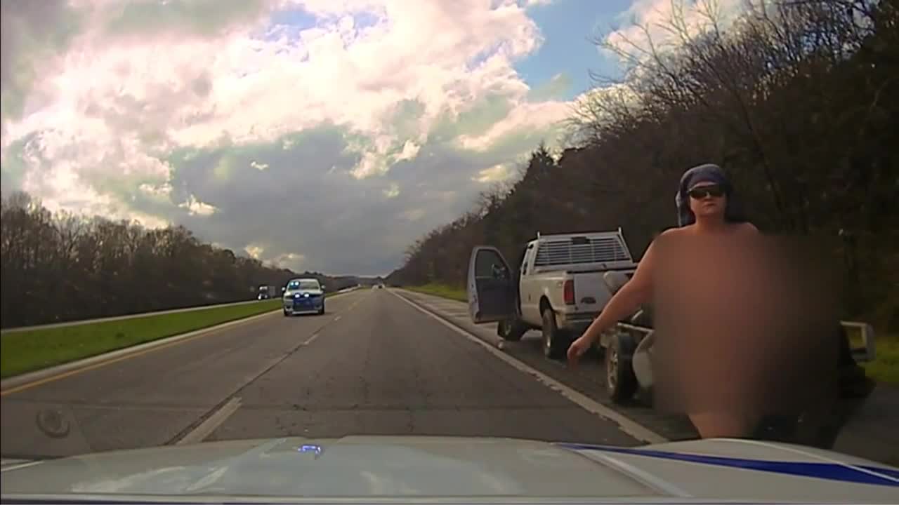 Naked woman tackled by Arkansas police after 10-mile chase