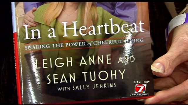 In a Heartbeat: Sharing the Power of Cheerful Giving: Tuohy, Leigh