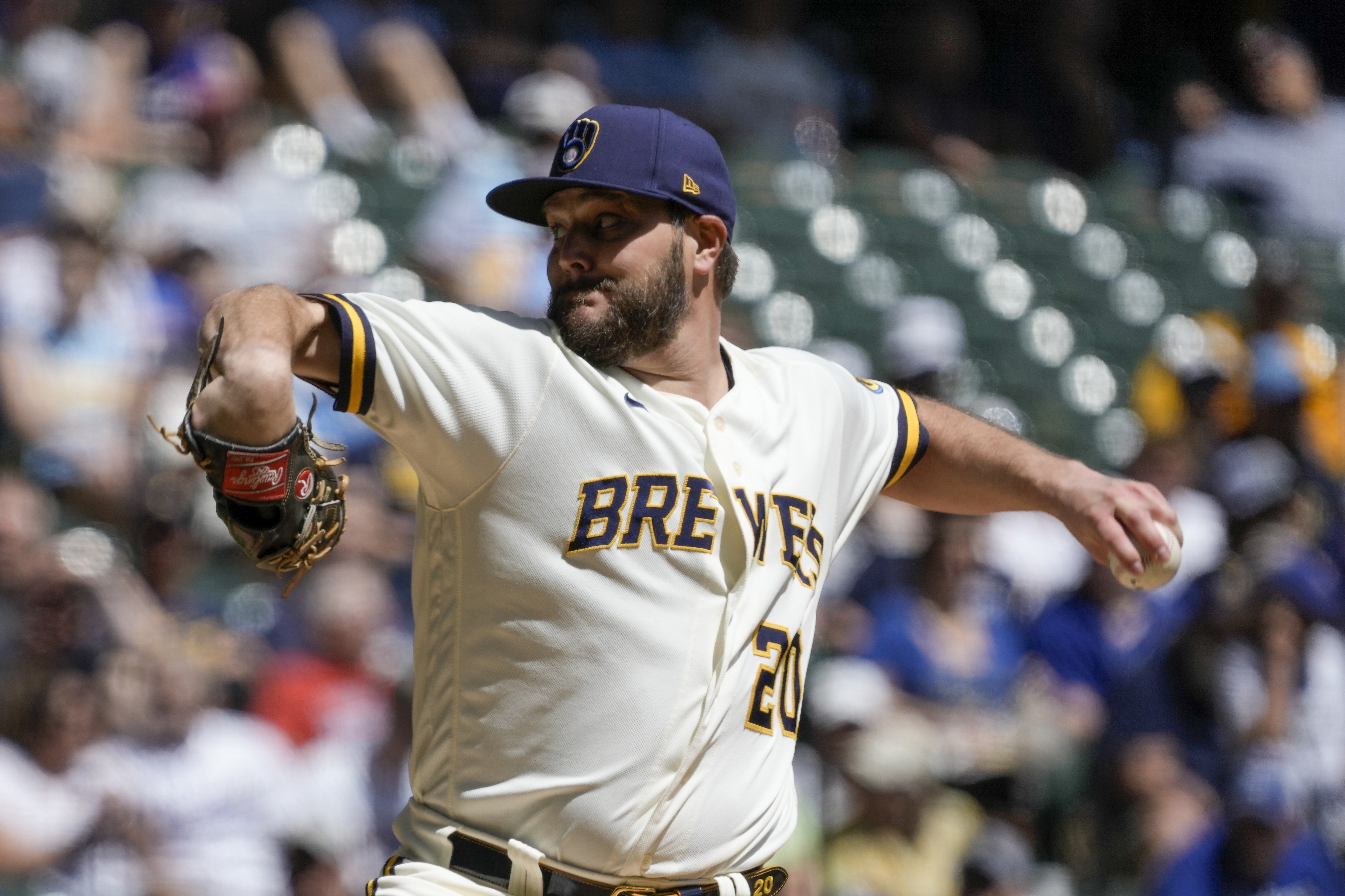 Freeman's home run ends Brewers season