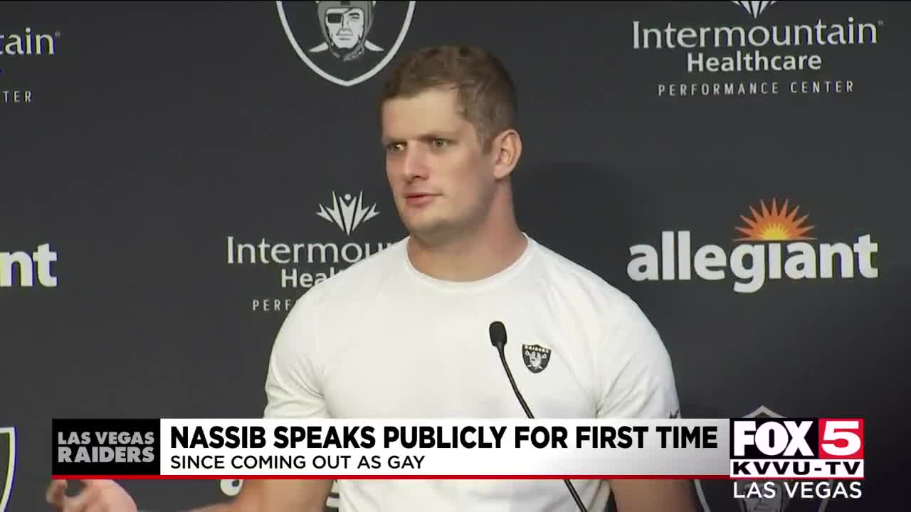 Raiders' Carl Nassib speaks publicly for first time since coming out as gay