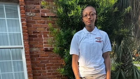 Family says 17-year-old killed in crash with suspected shoplifters
