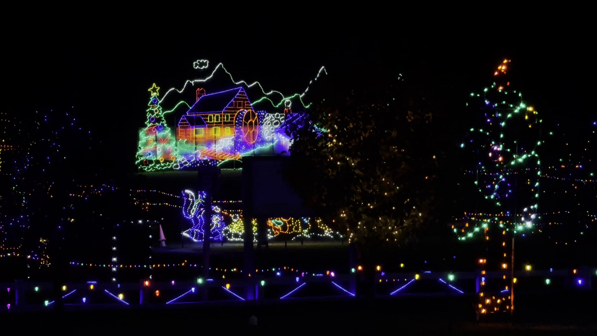 Shipshewana's Lights of Joy return Friday night